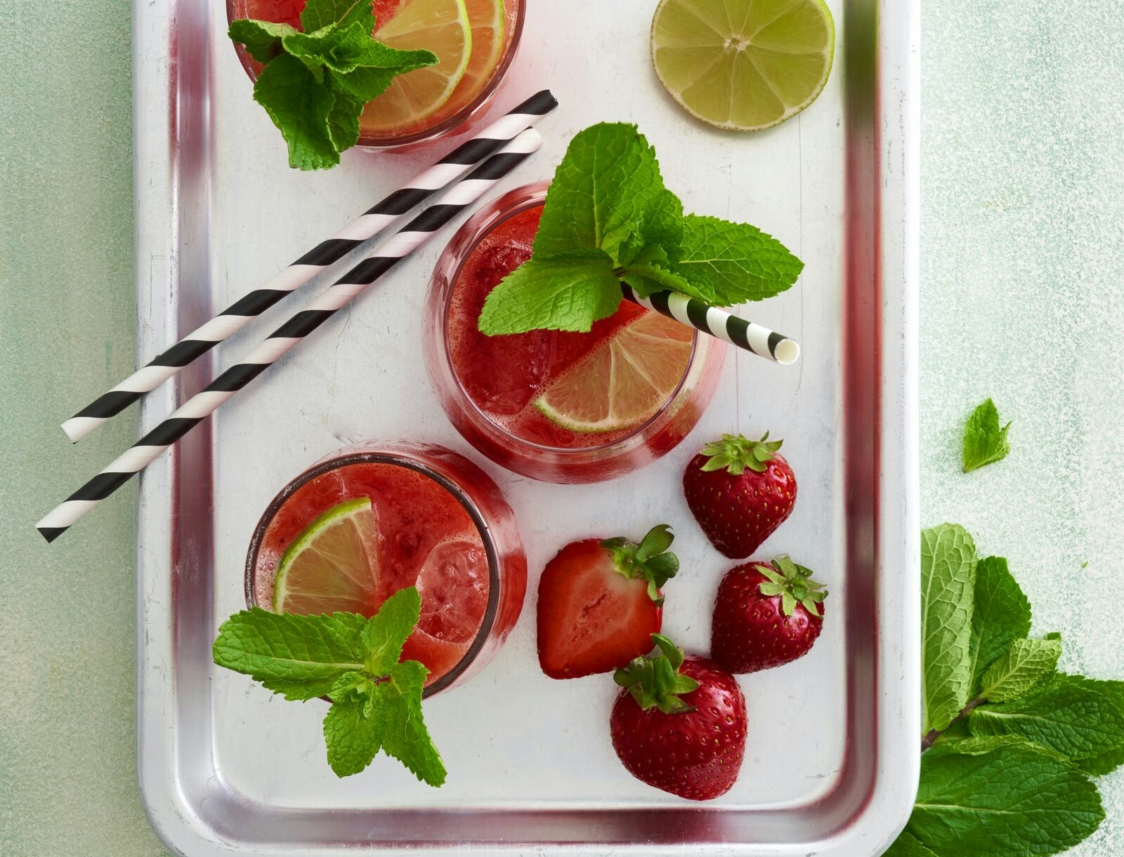 Agua fresca med vandmelon og jordbær