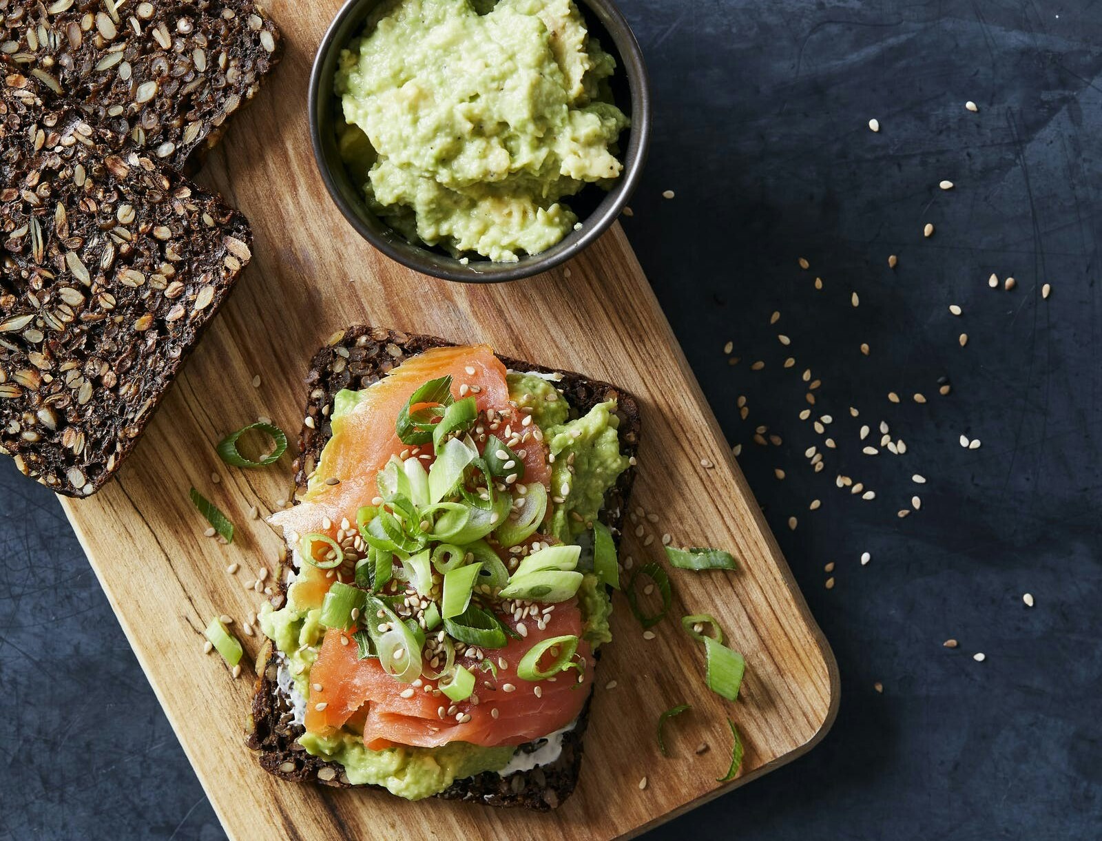 Avocadomad med flødeost og røget laks