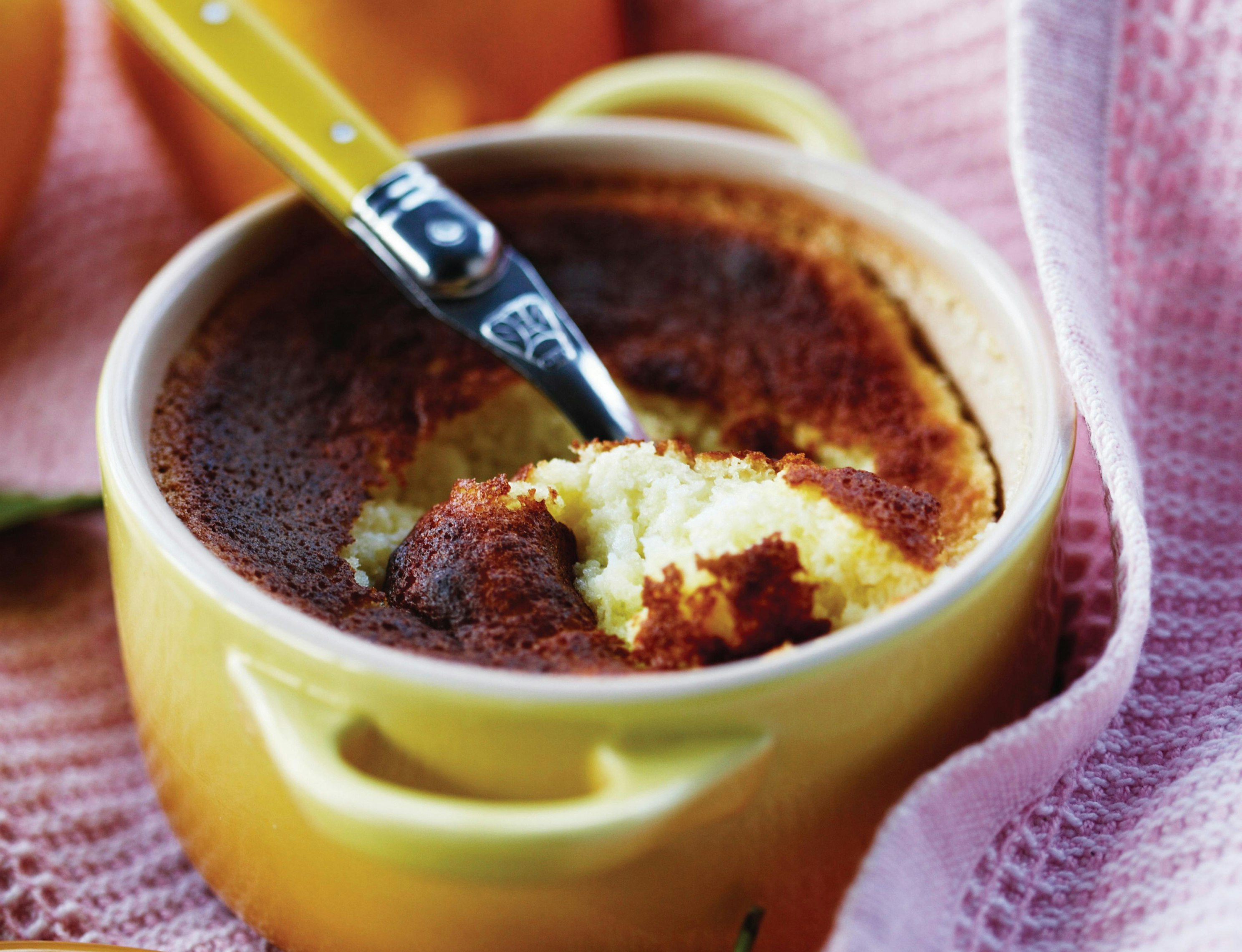 Bagt citronmousse uden husblas