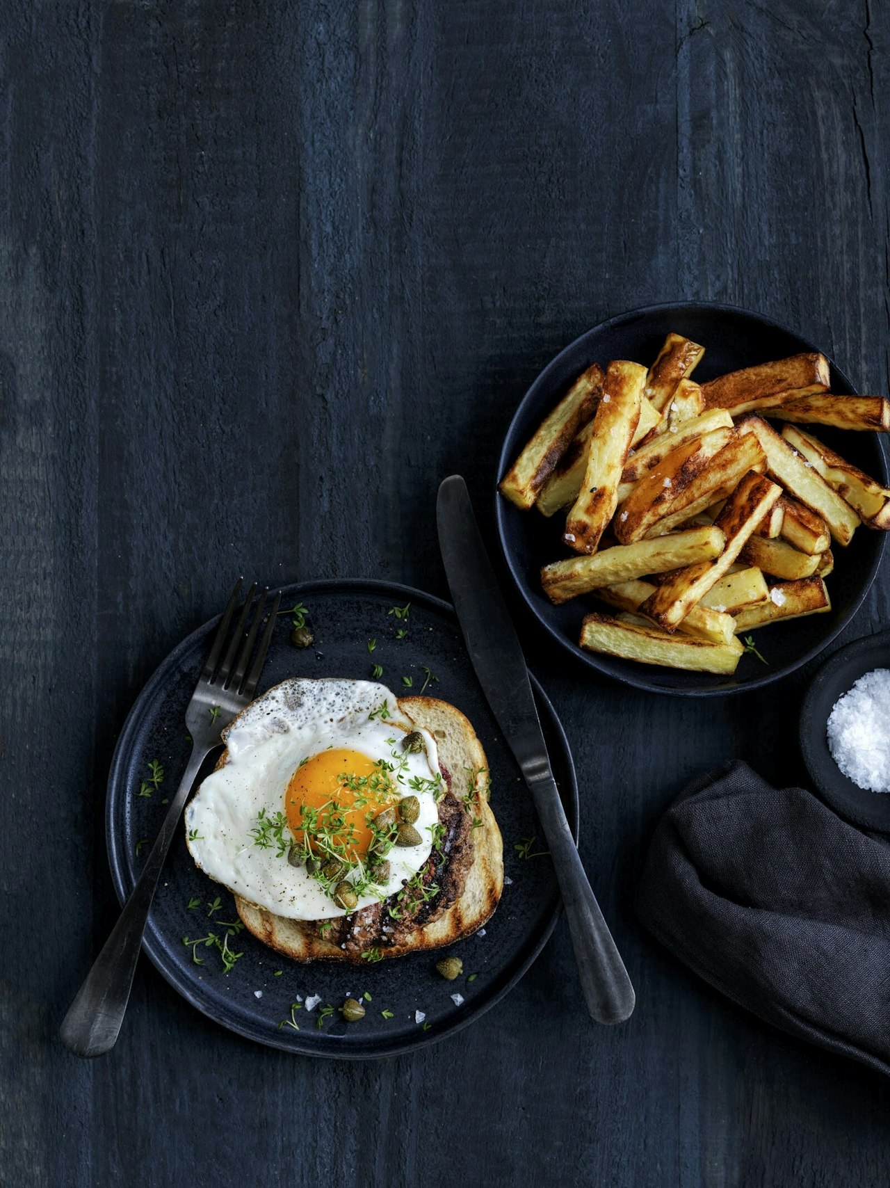 Bøf Lindstrøm med sprøde fritter | SPIS BEDRE