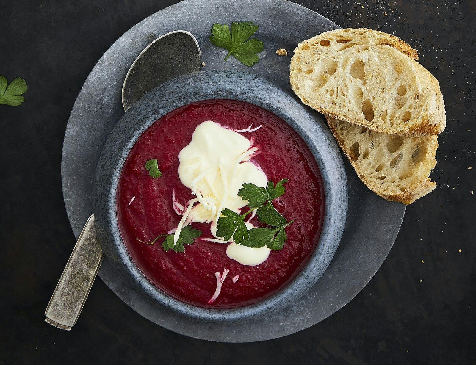 Borscht – rødbedebaseret suppe med rodfrugter