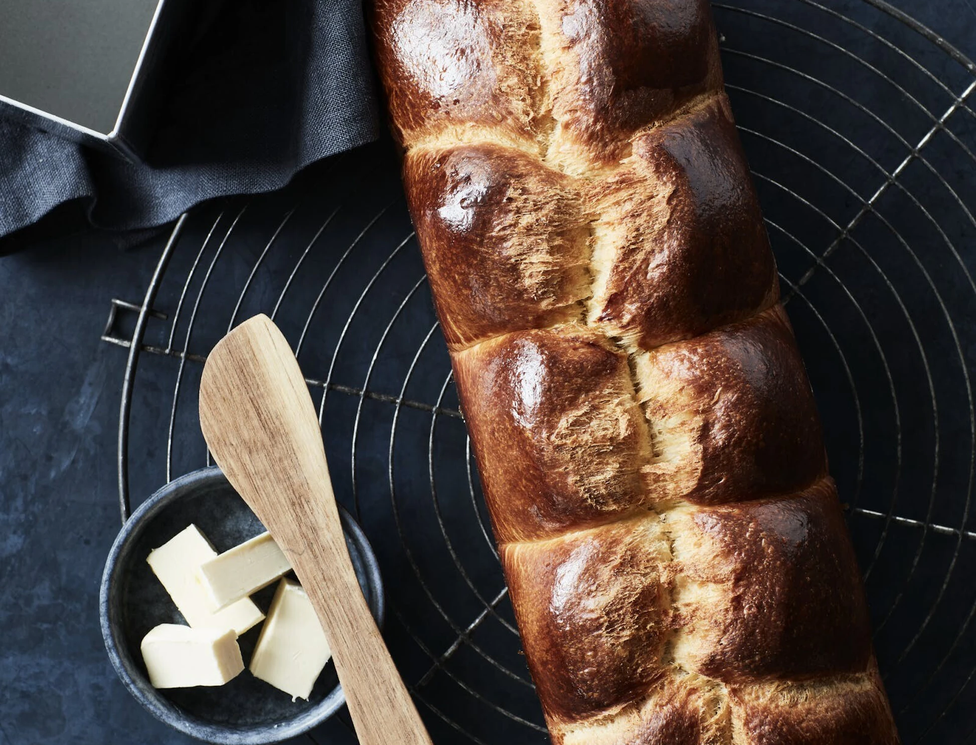 Briochebrød - opskrift på blødt blød med smør | SPIS BEDRE