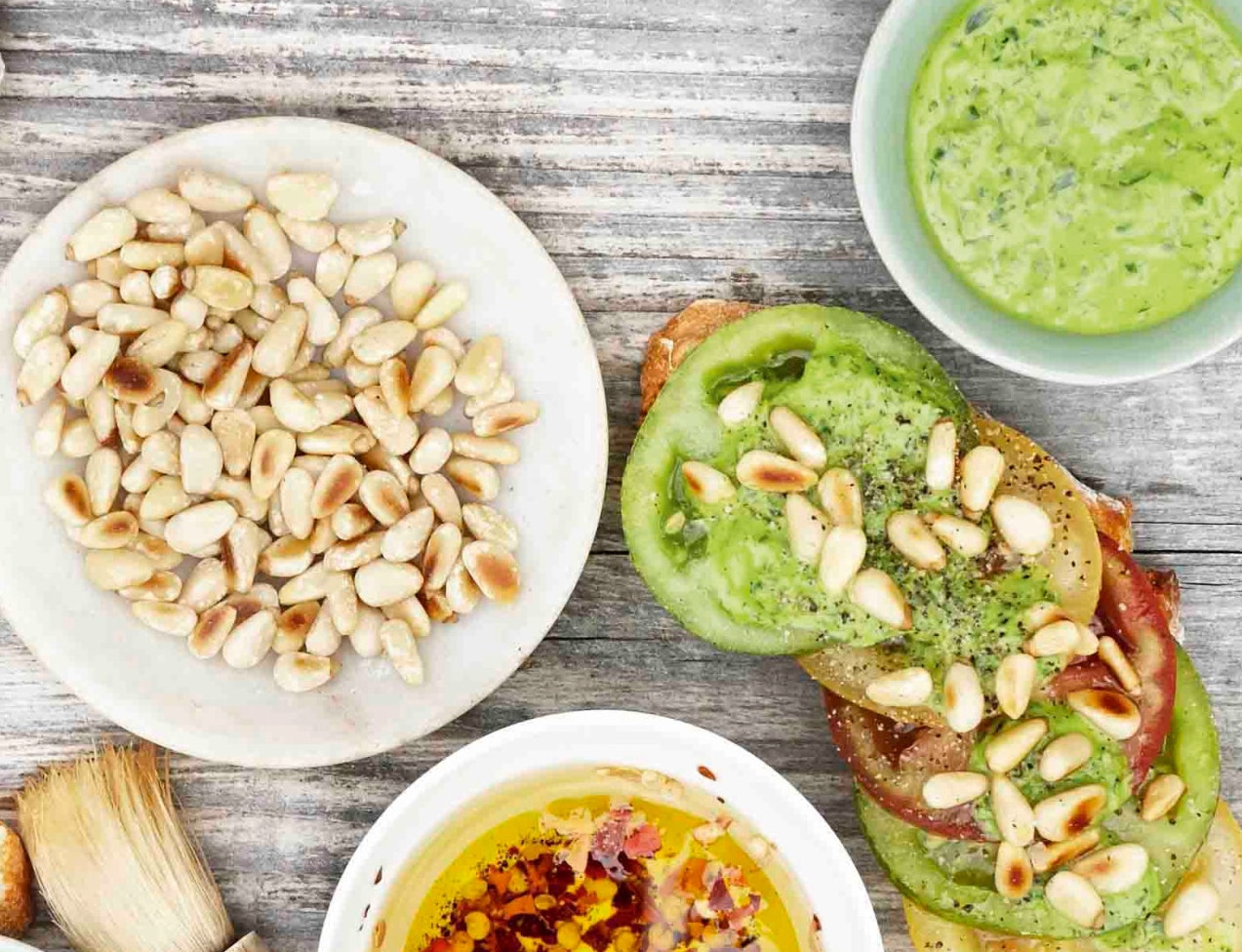 Bruschetta med chili, tomat og persilleolie