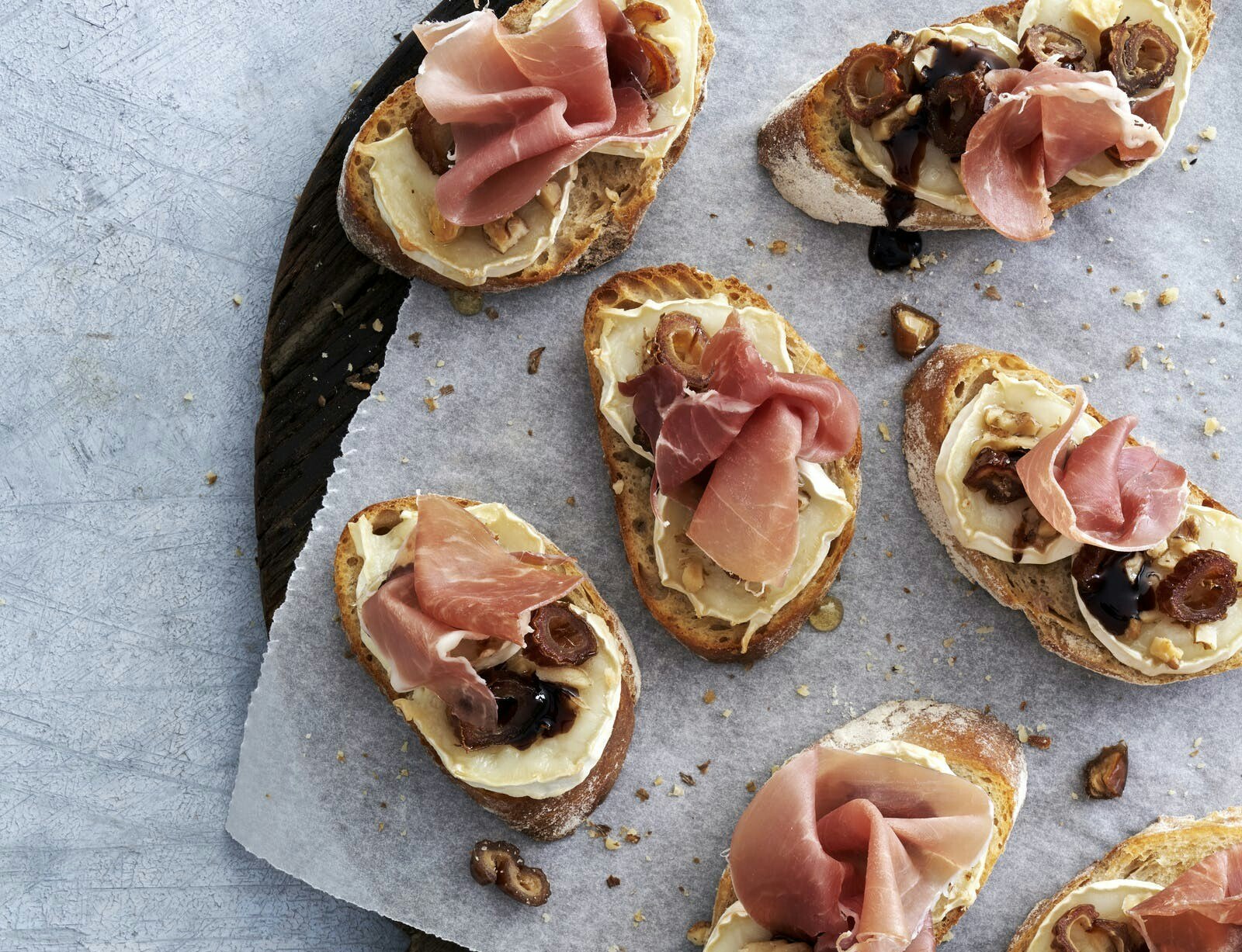 Bruschetta med parmaskinke og gedeost