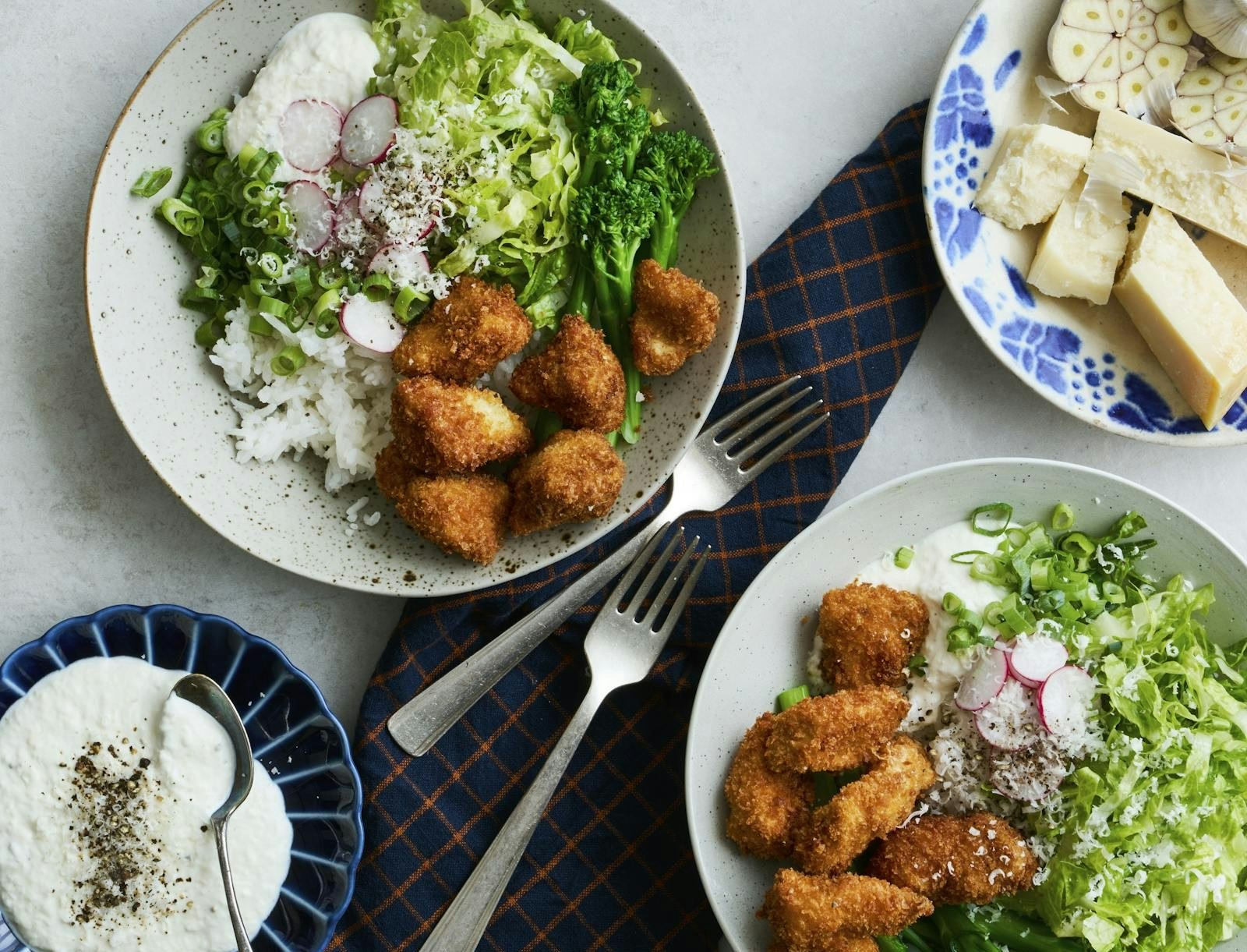 Cæsarbowl med sprød kylling