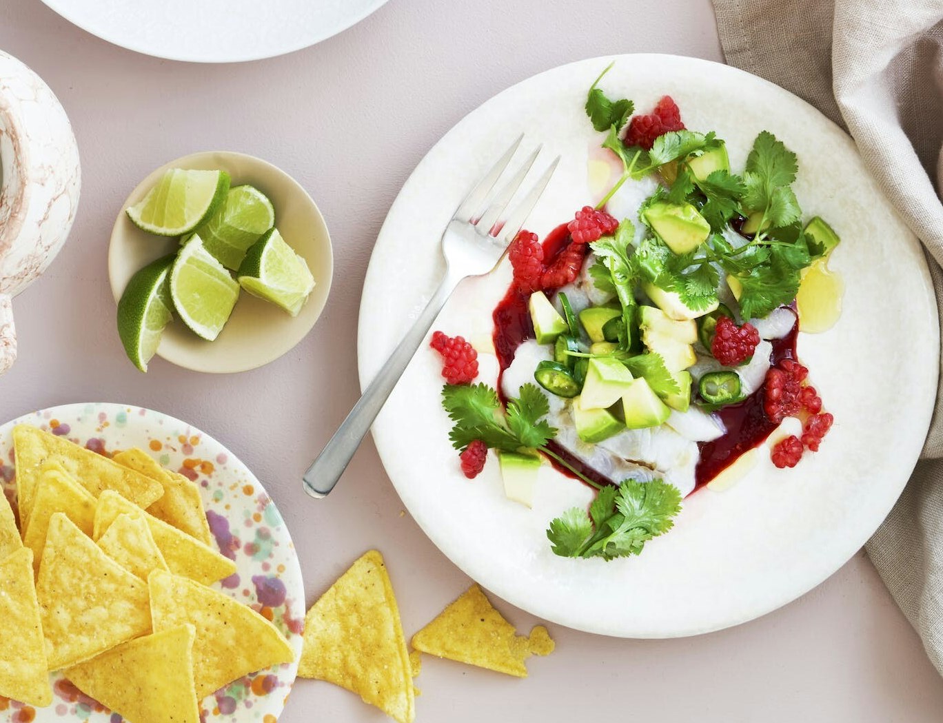 Ceviche med spicy hindbærcoulis