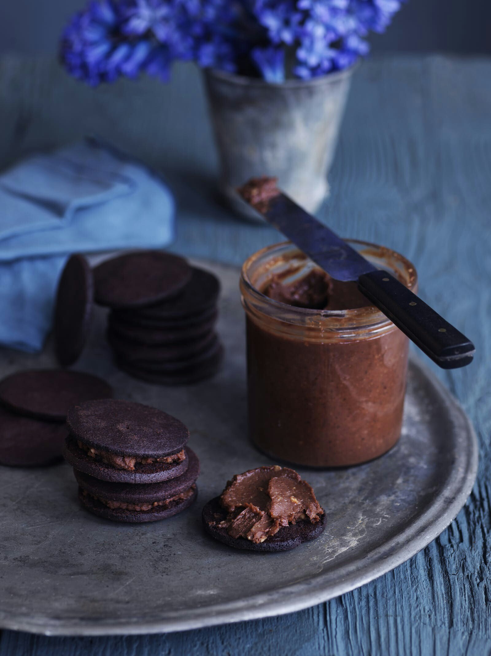 Chokoladekiks med hjemmelavet Nutellacreme