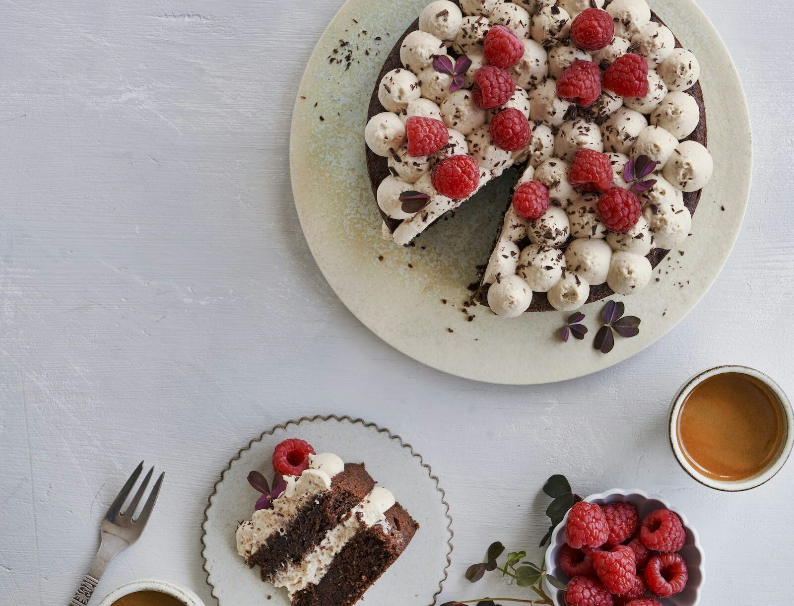 Chokoladelagkage med kaffecreme