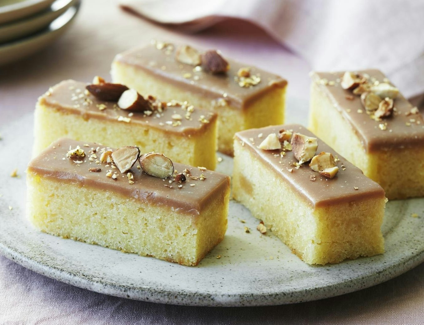 Citronmazarin med karamelganache