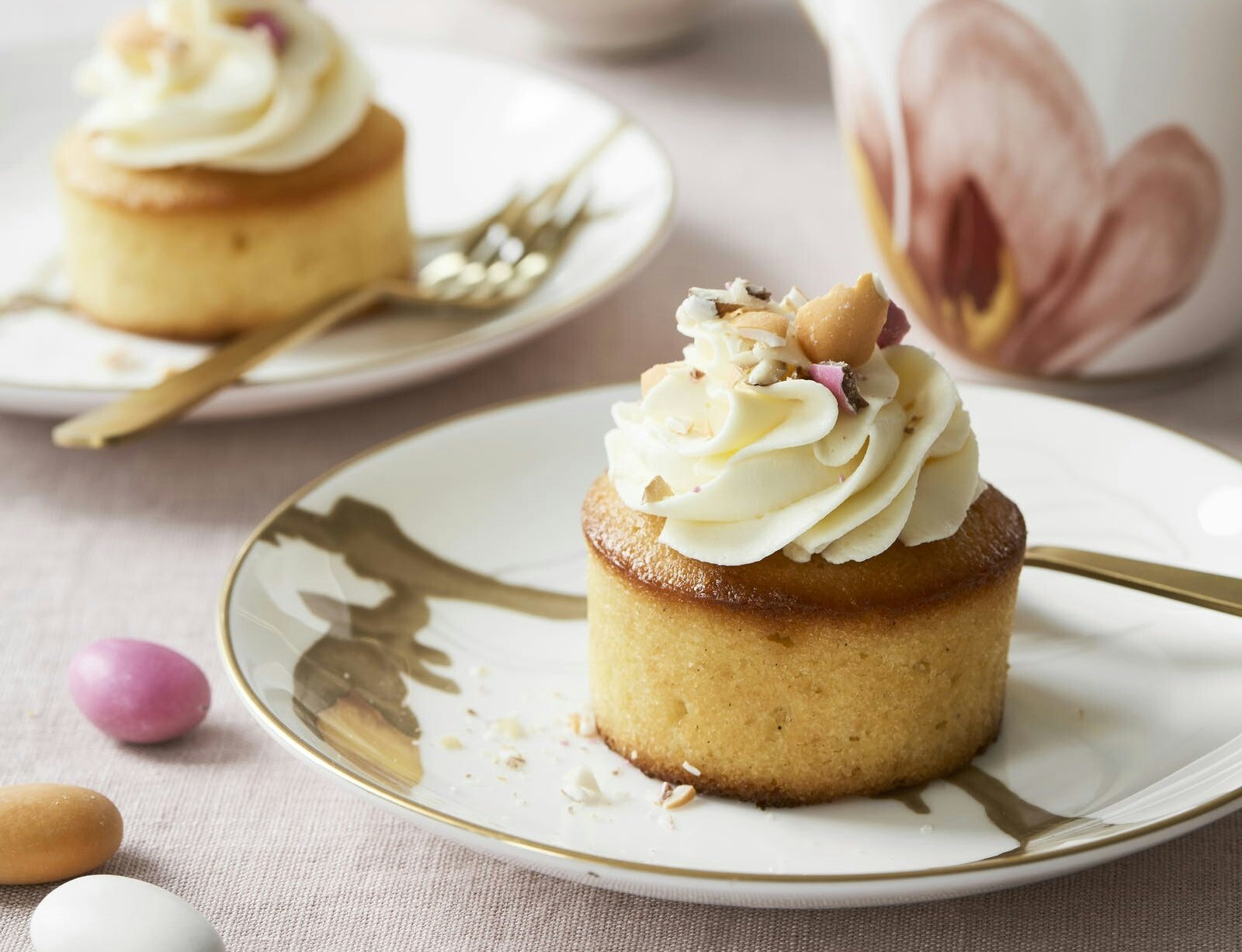 Citronmuffins med lemoncurd og mascarpone