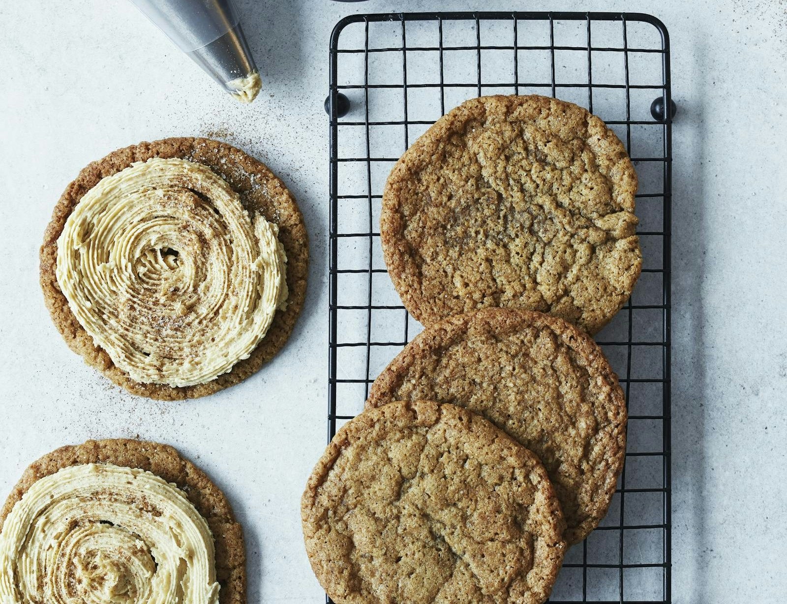 Crumbl churro cookies