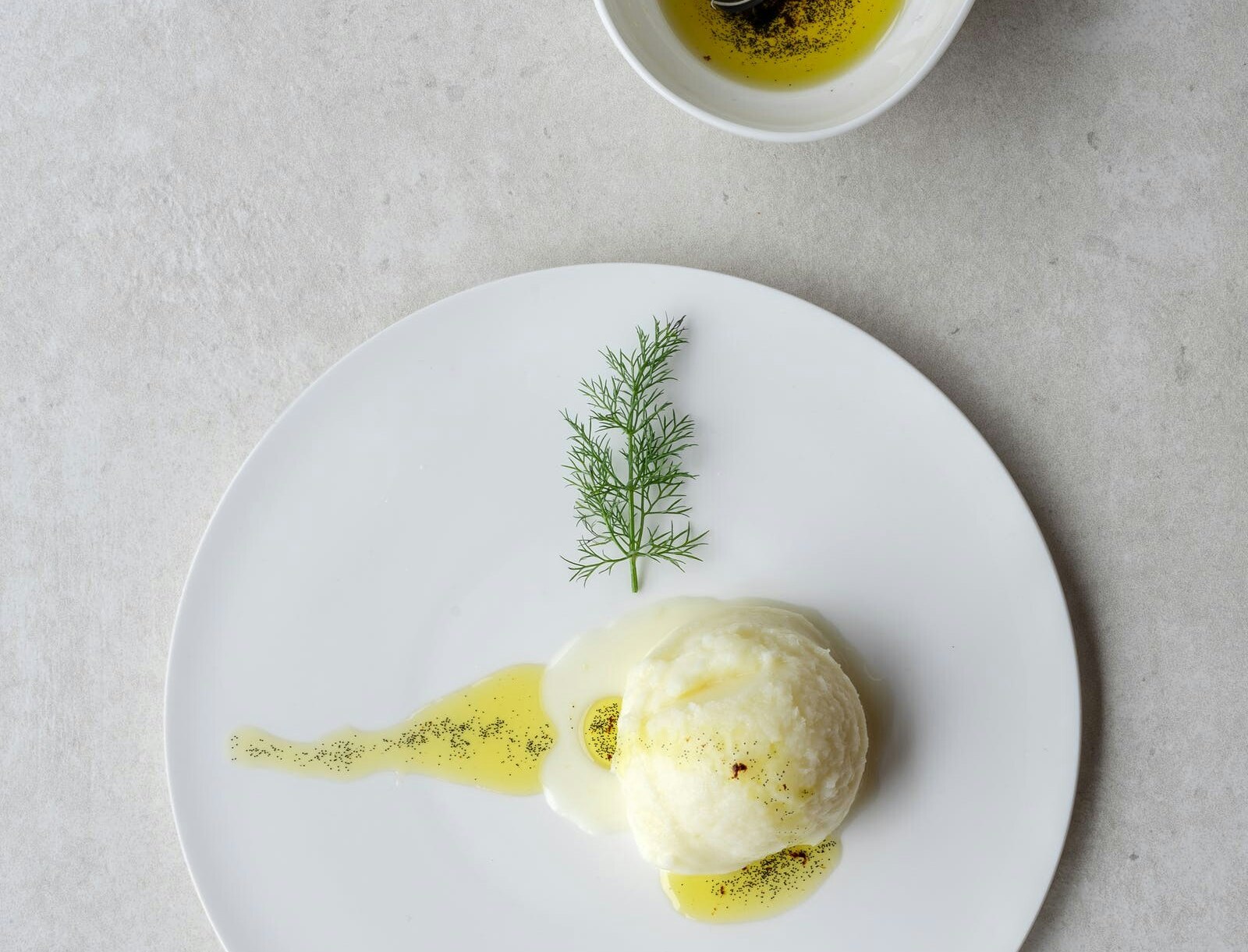 Fennikel-is med vaniljeolie