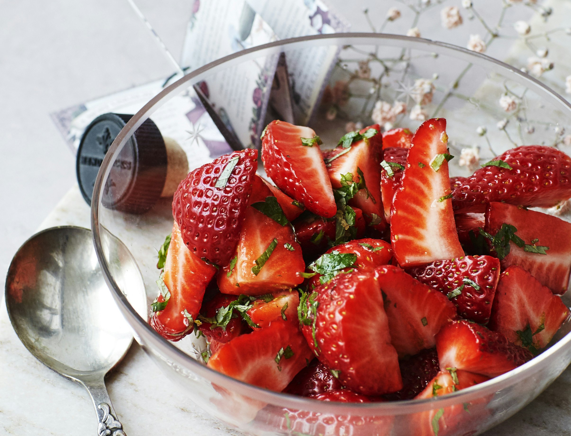 Ginmarinerede jordbær