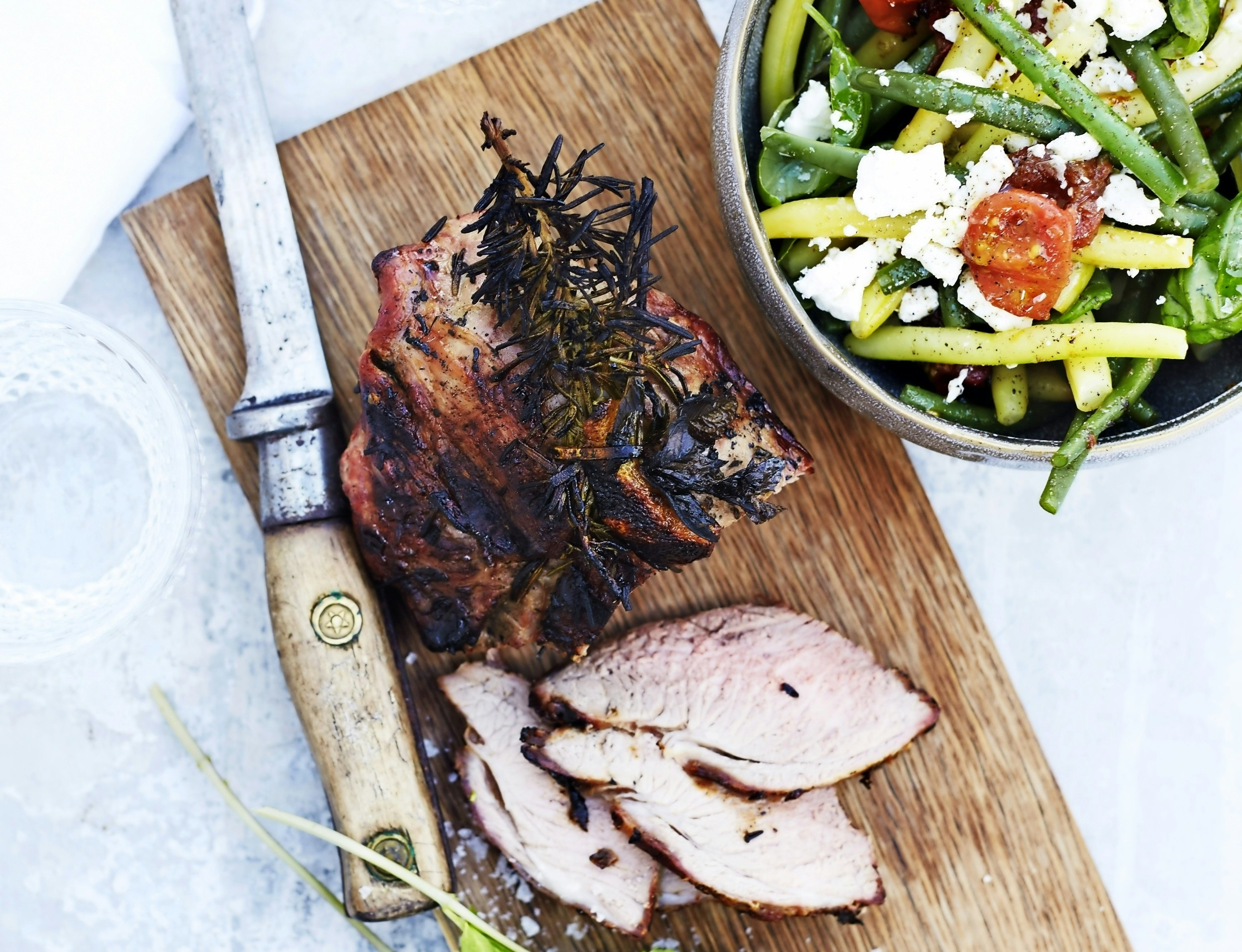 Grillet lammeculotte med bønnesalat