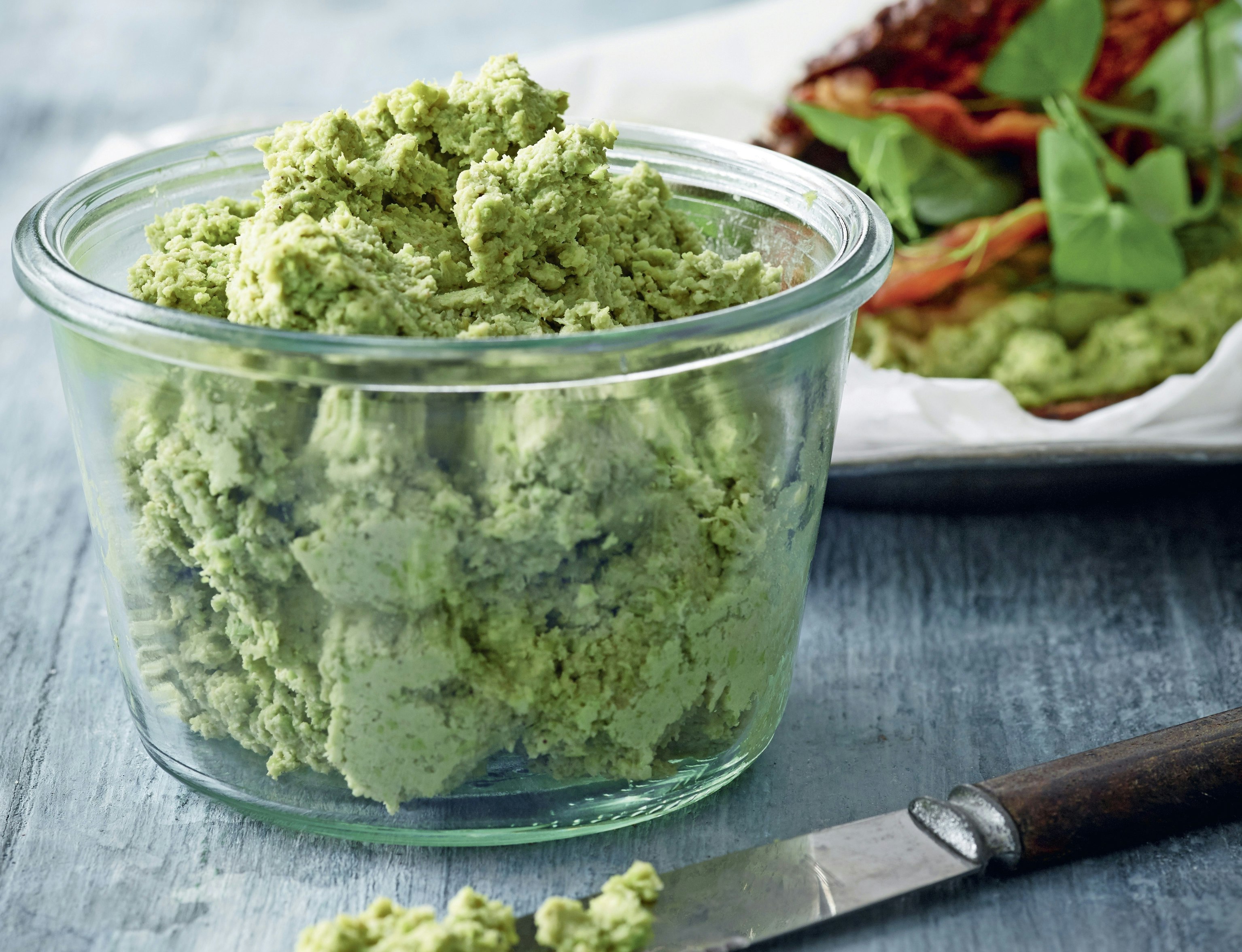 Grøn bønnehummus med tahin og hvidløg