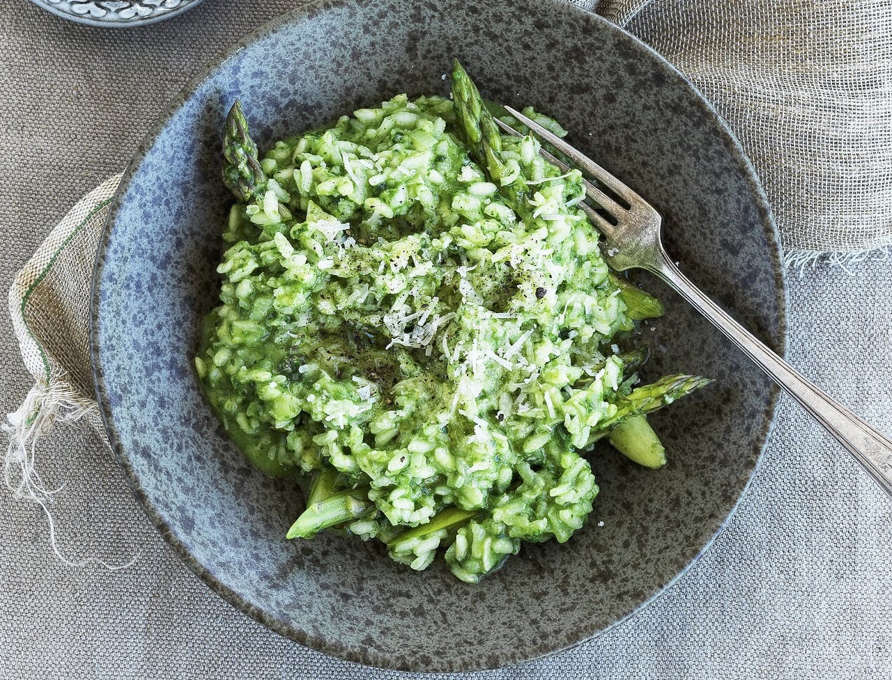 Grøn risotto med asparges