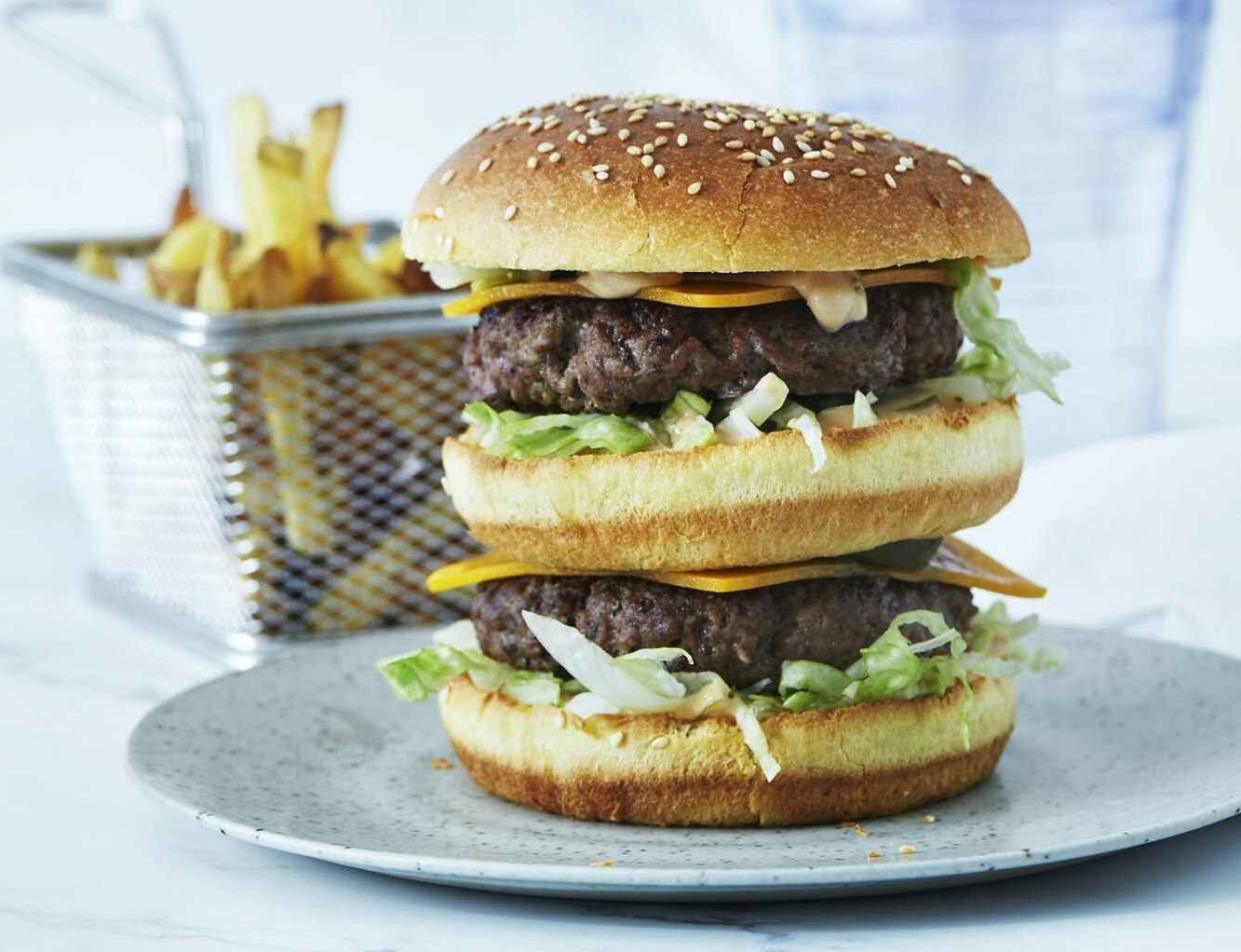 Hjemmelavet Big Mac-burger