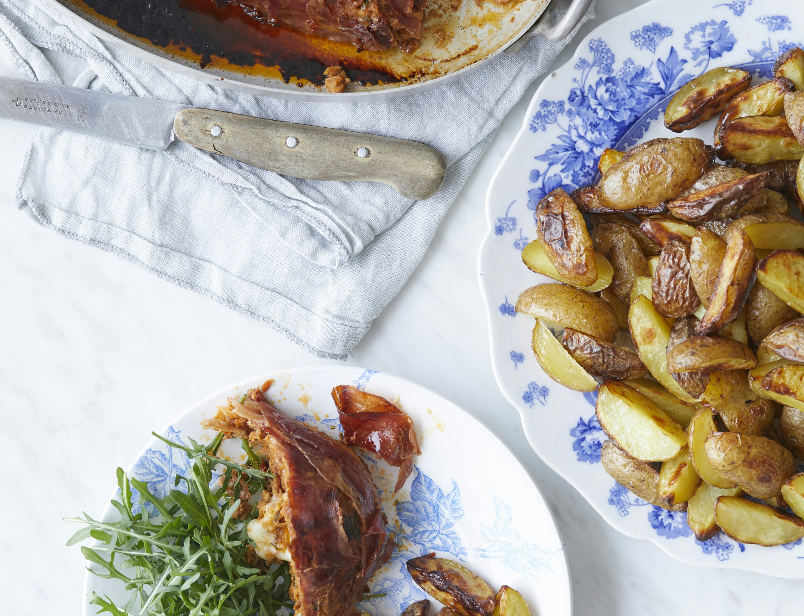 Italiensk farsbrød med ovnkartofler og aioli