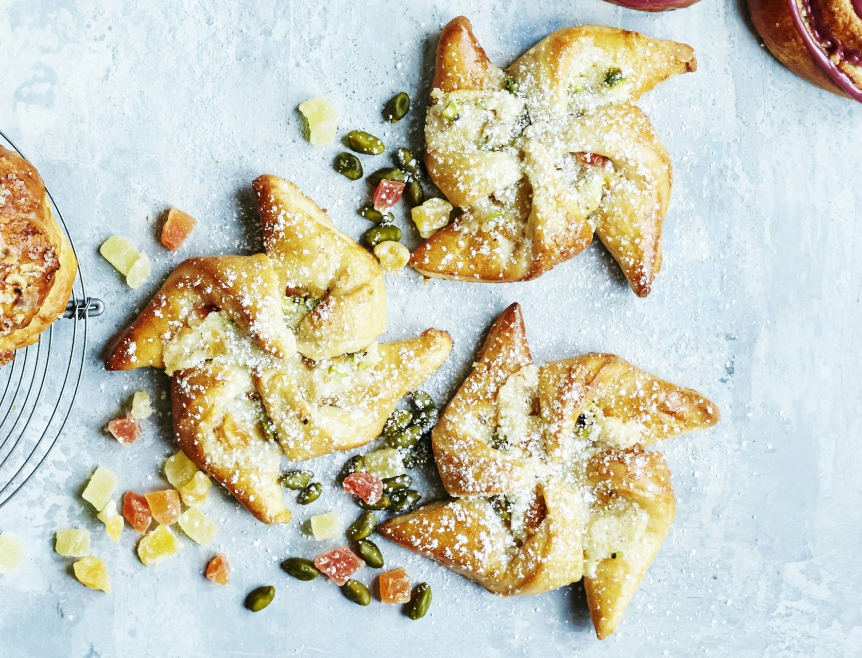 Julestjerner med citronremonce, frugt og nødder