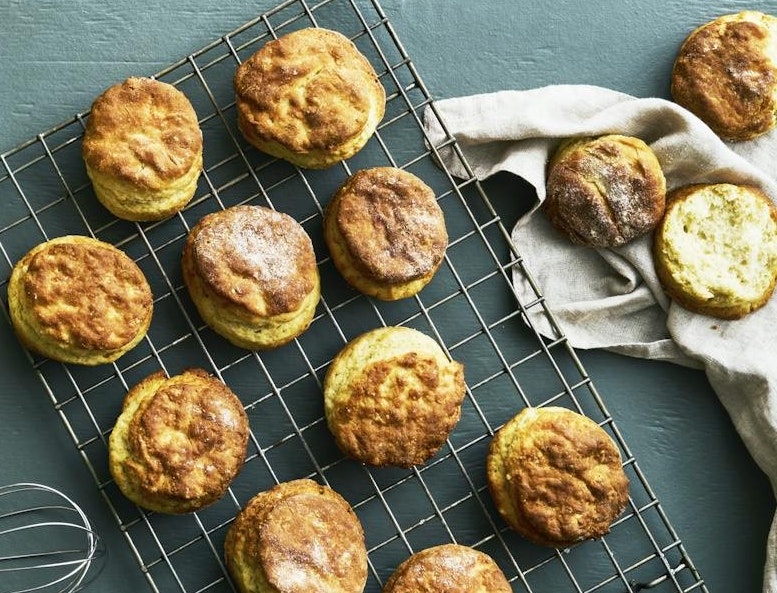 Kærnemælks-biscuits