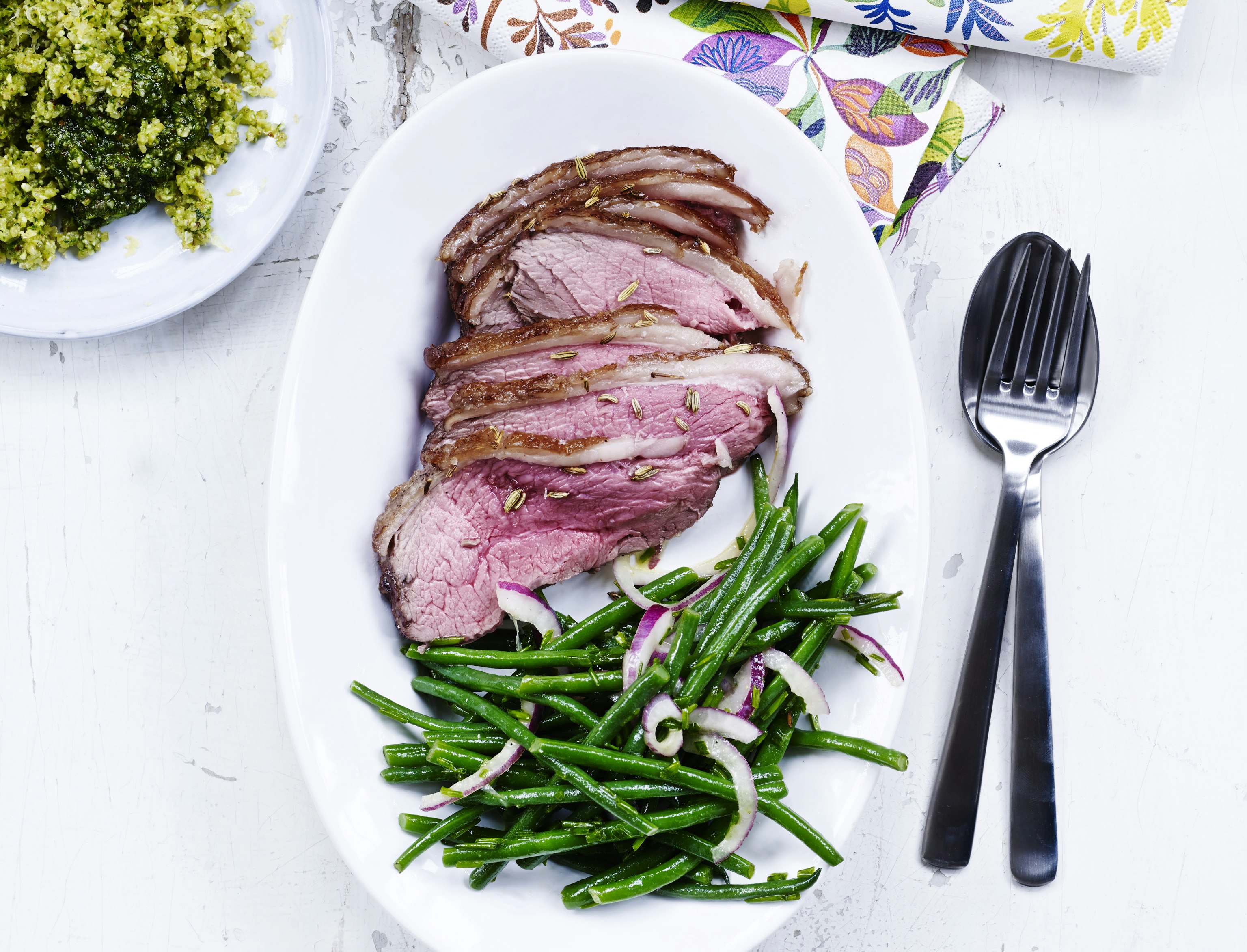 Kalveculotte med bønnesalat og bulgur