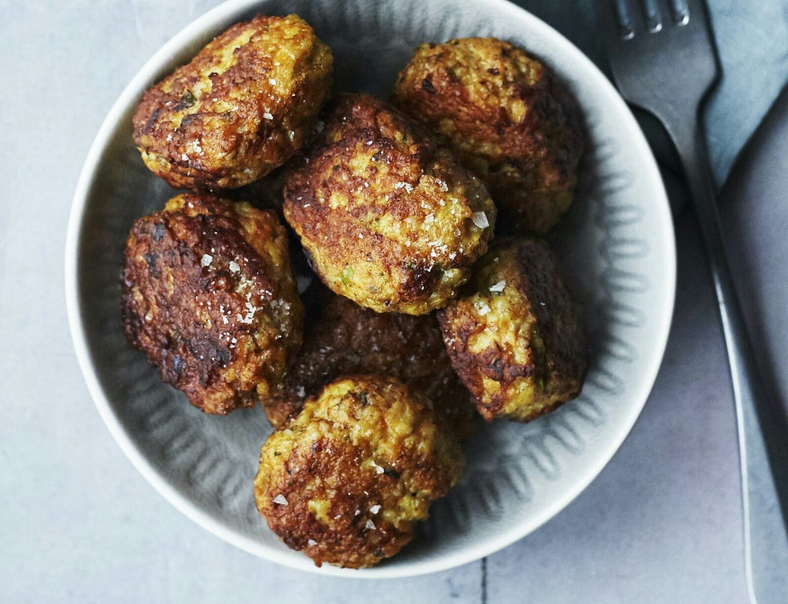 Kyllingefrikadeller