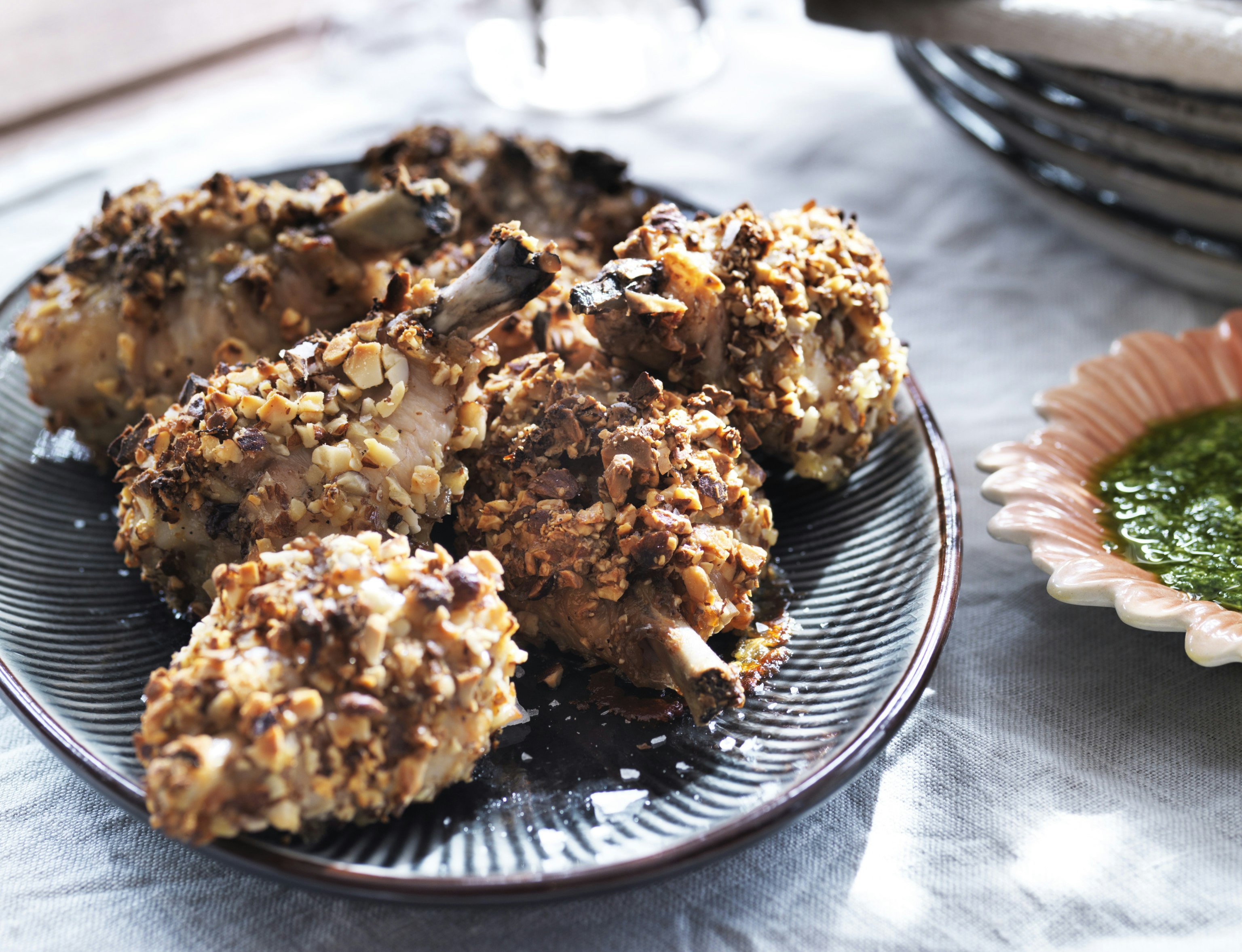 Kyllingelår med mandel-citron-panering