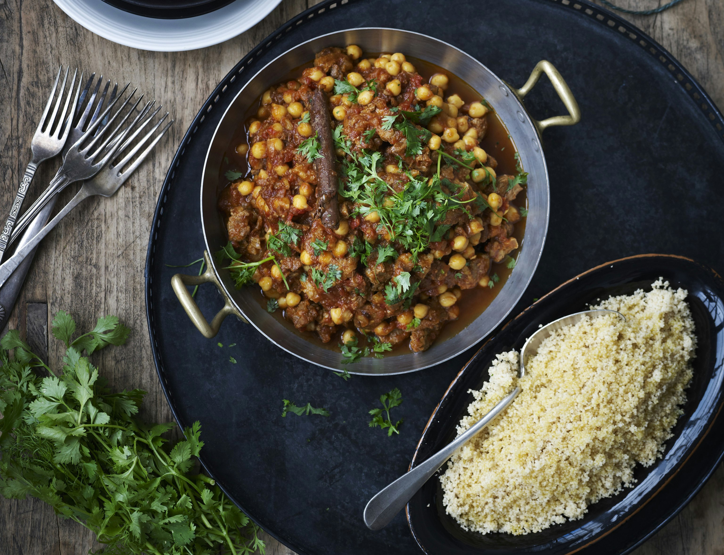 Lammetagine med kikærter