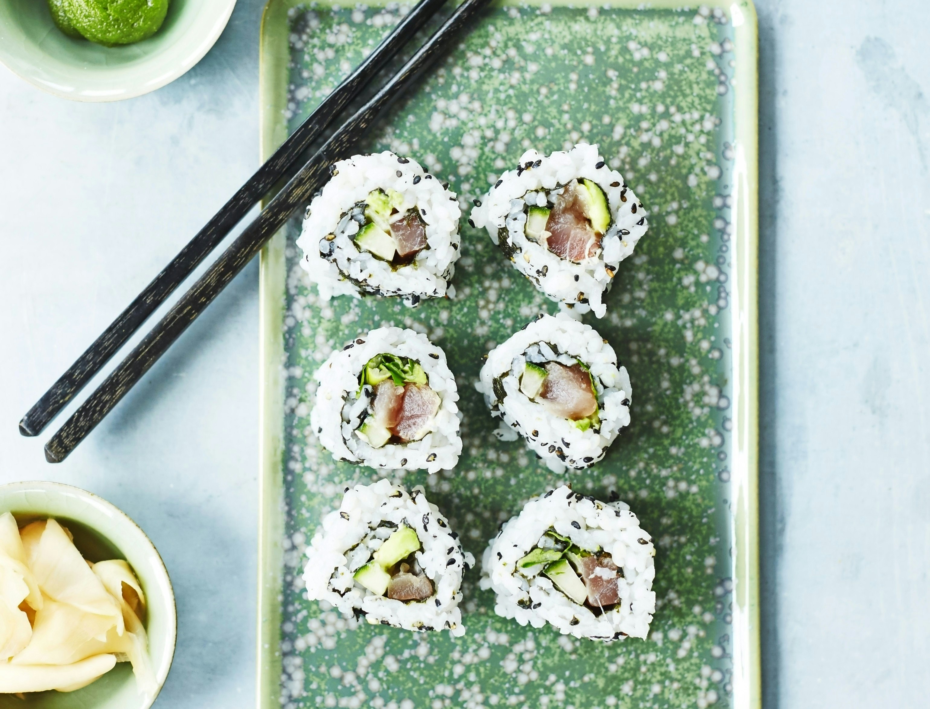 Hjemmelavet sushi - maki inside-out