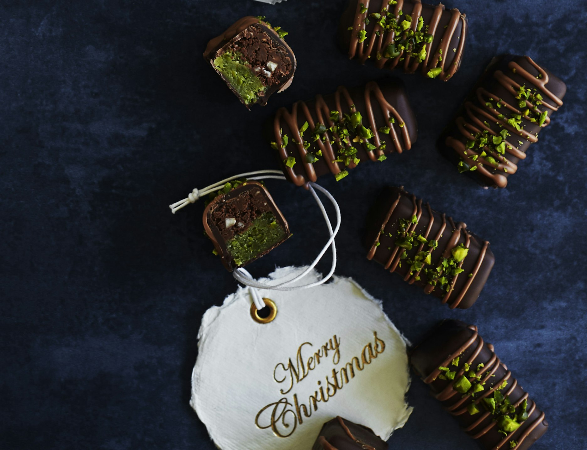 Marcipanbrød med nougat og pistacie