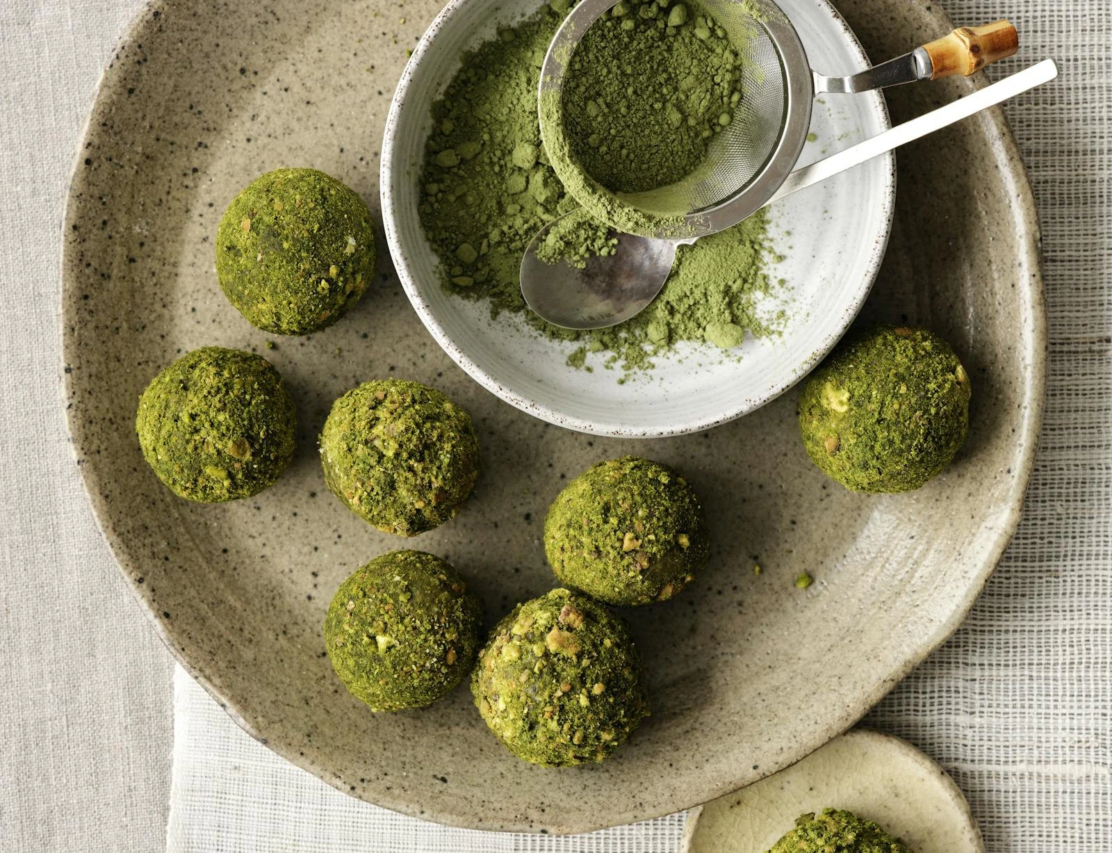 Matcha-kokos-kugler