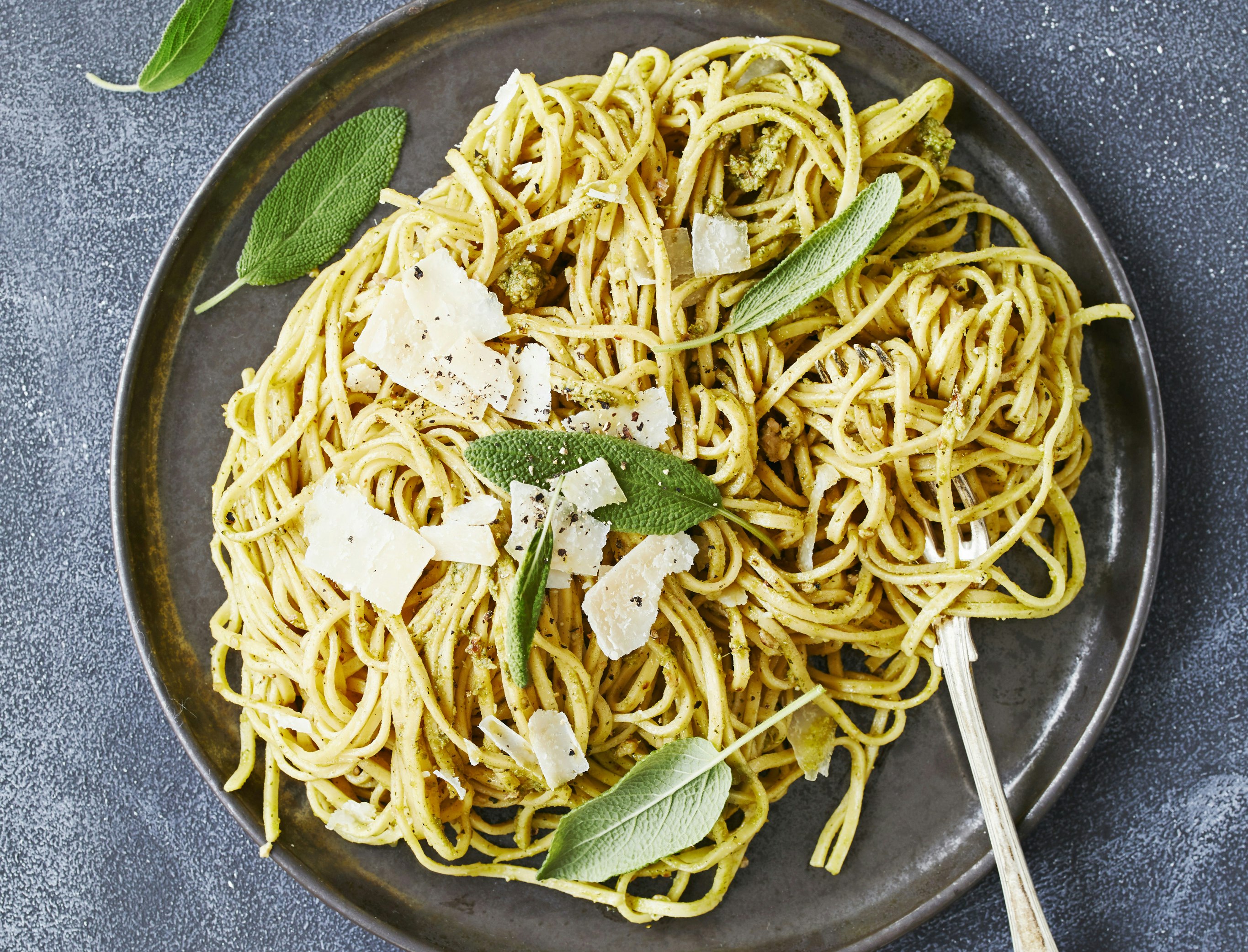 Pasta med salvie-valnødde-pesto