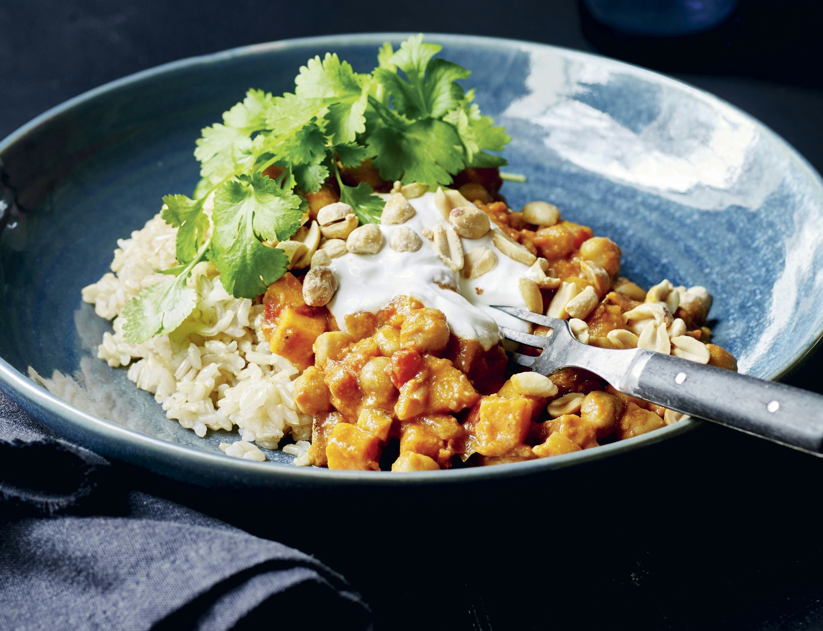 Peanutcurry med kikærter