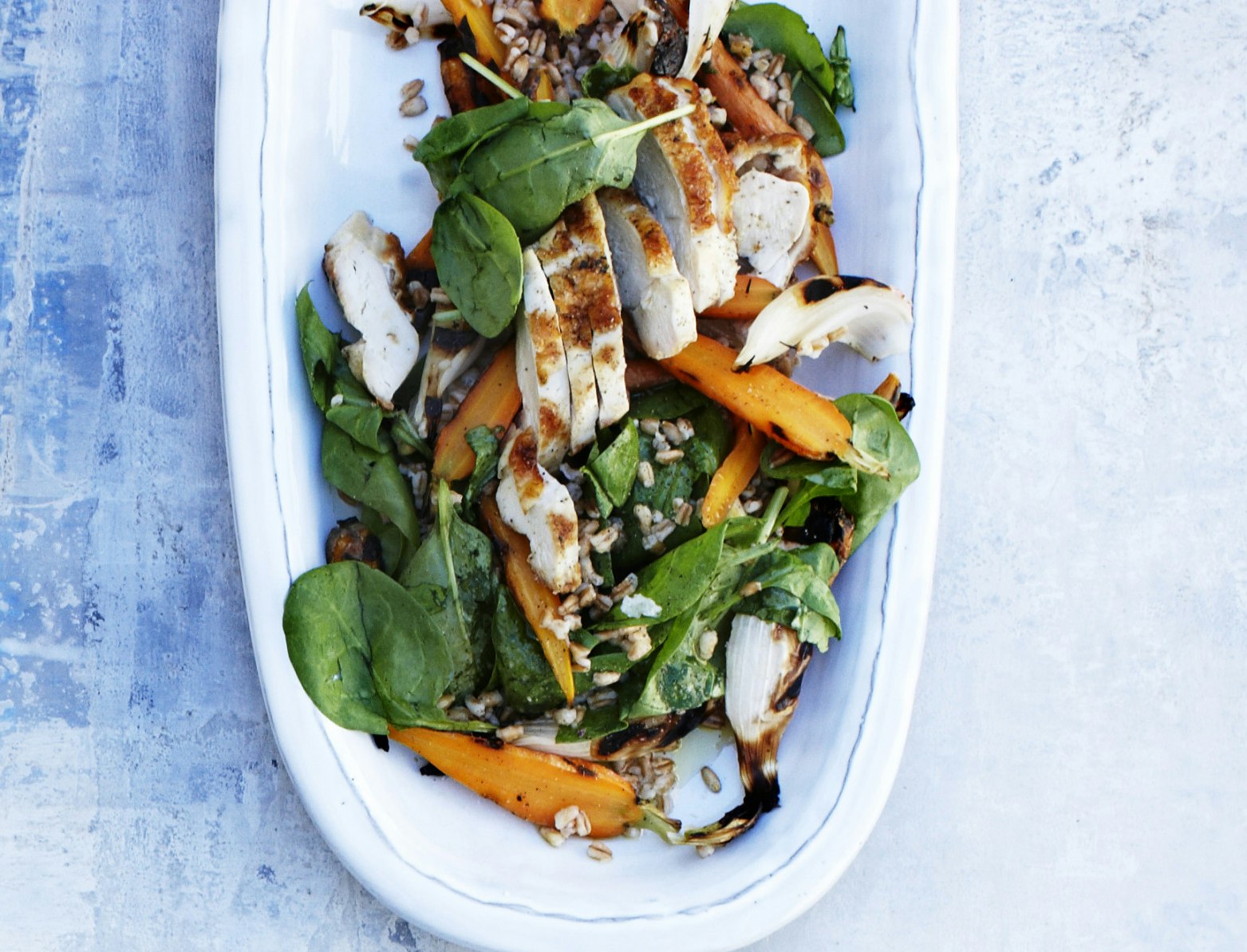 Perlespeltsalat med kylling