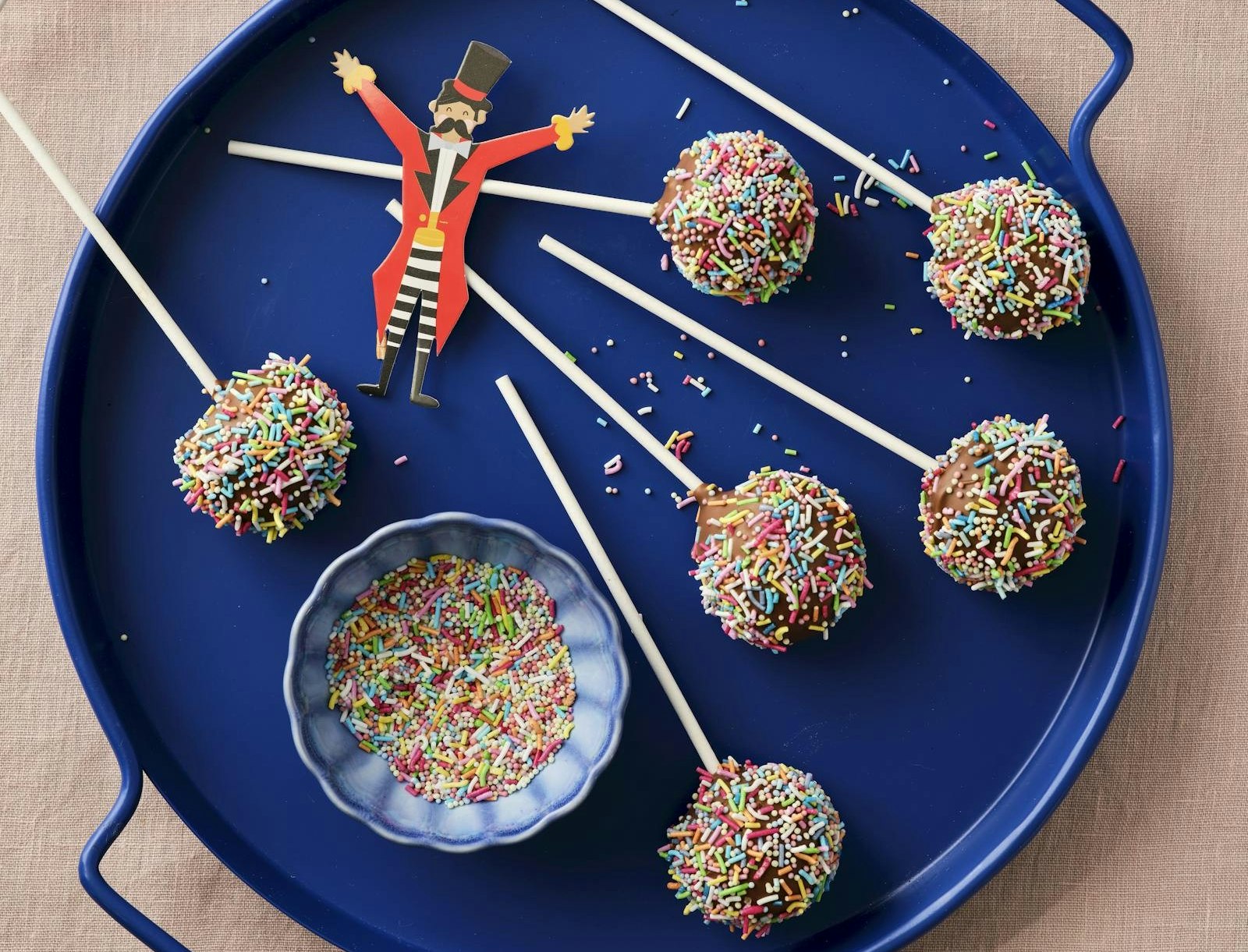Popcakes med mælkechokolade og krymmel