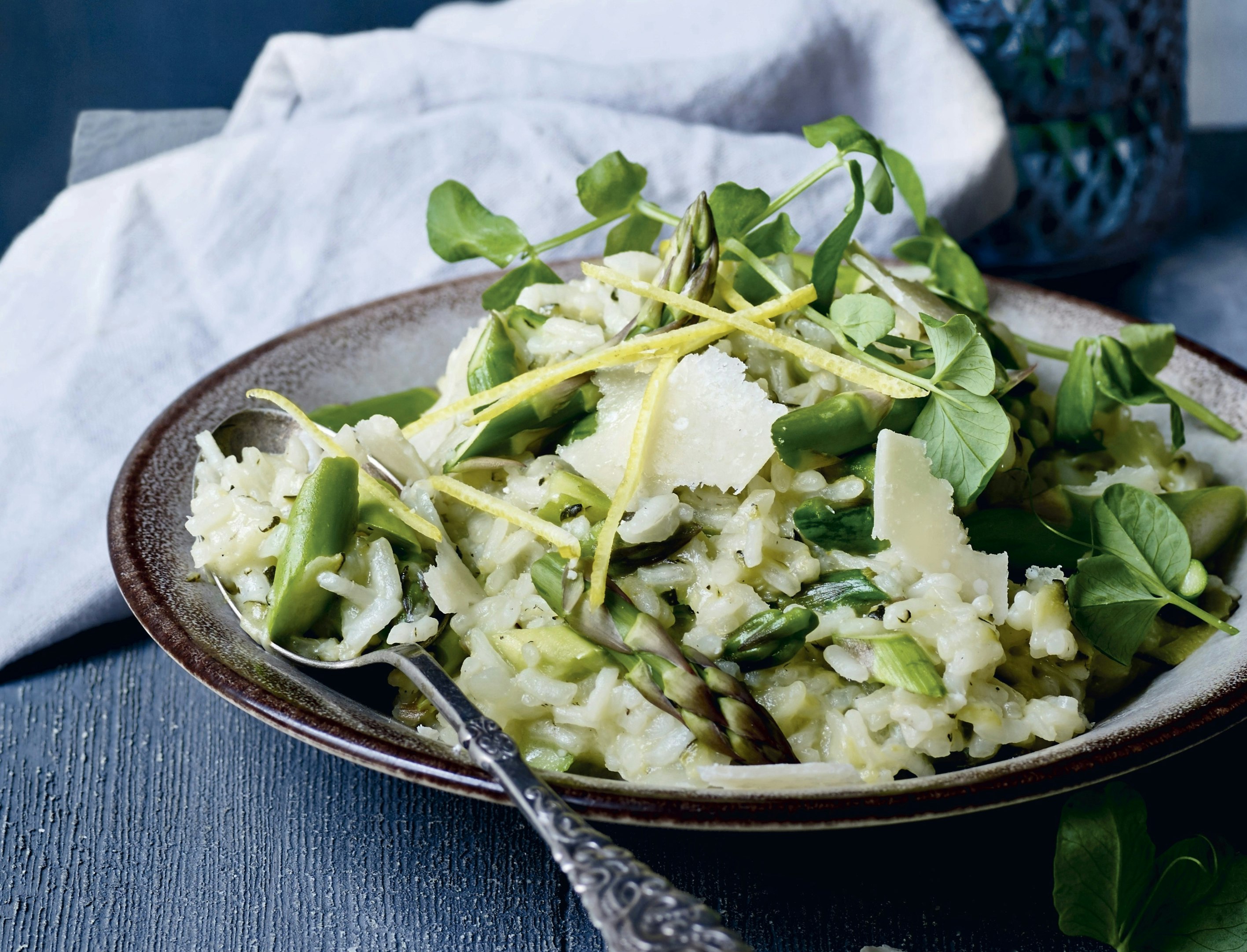 Risotto med squash, asparges og citron