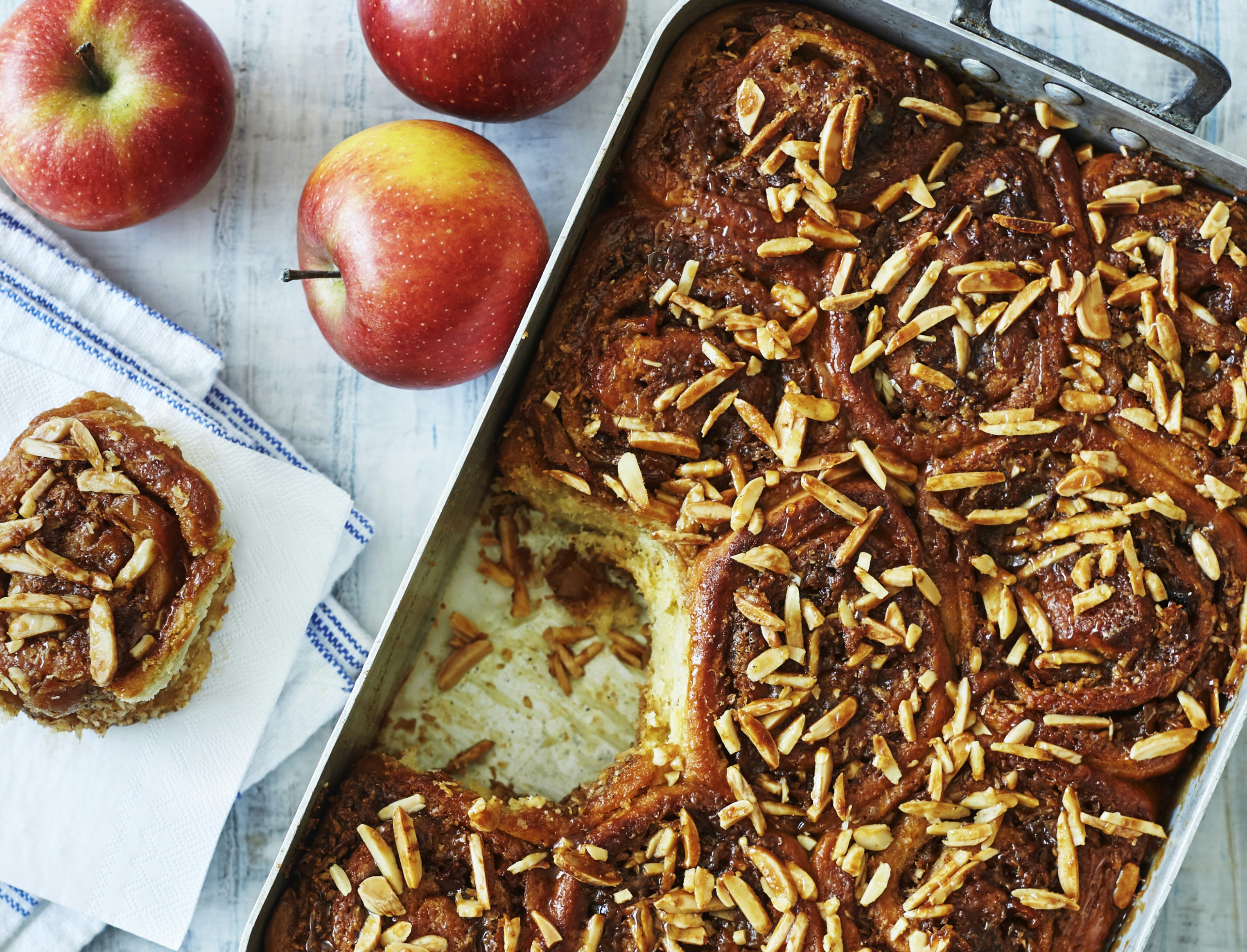 Snegle med remonce og æbler