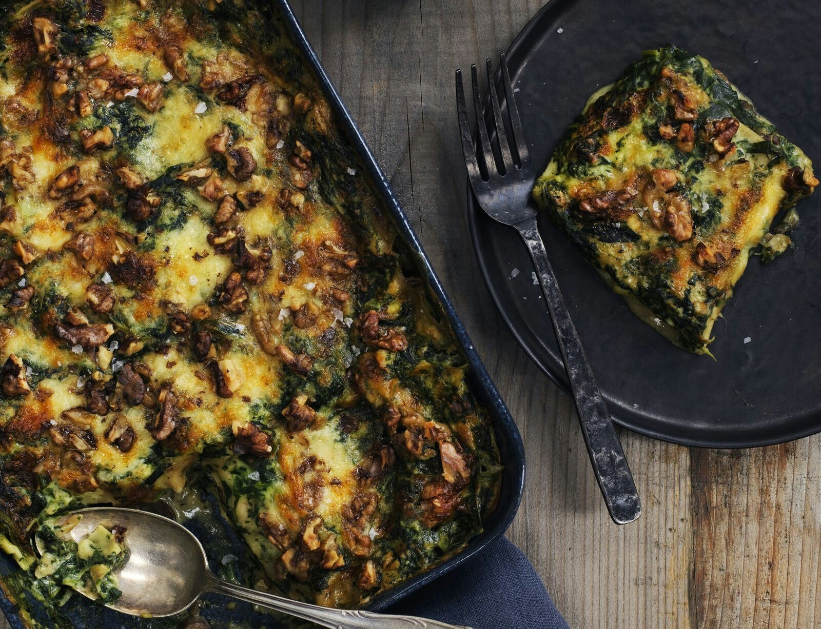 Spinatlasagne med valnødder og svampe