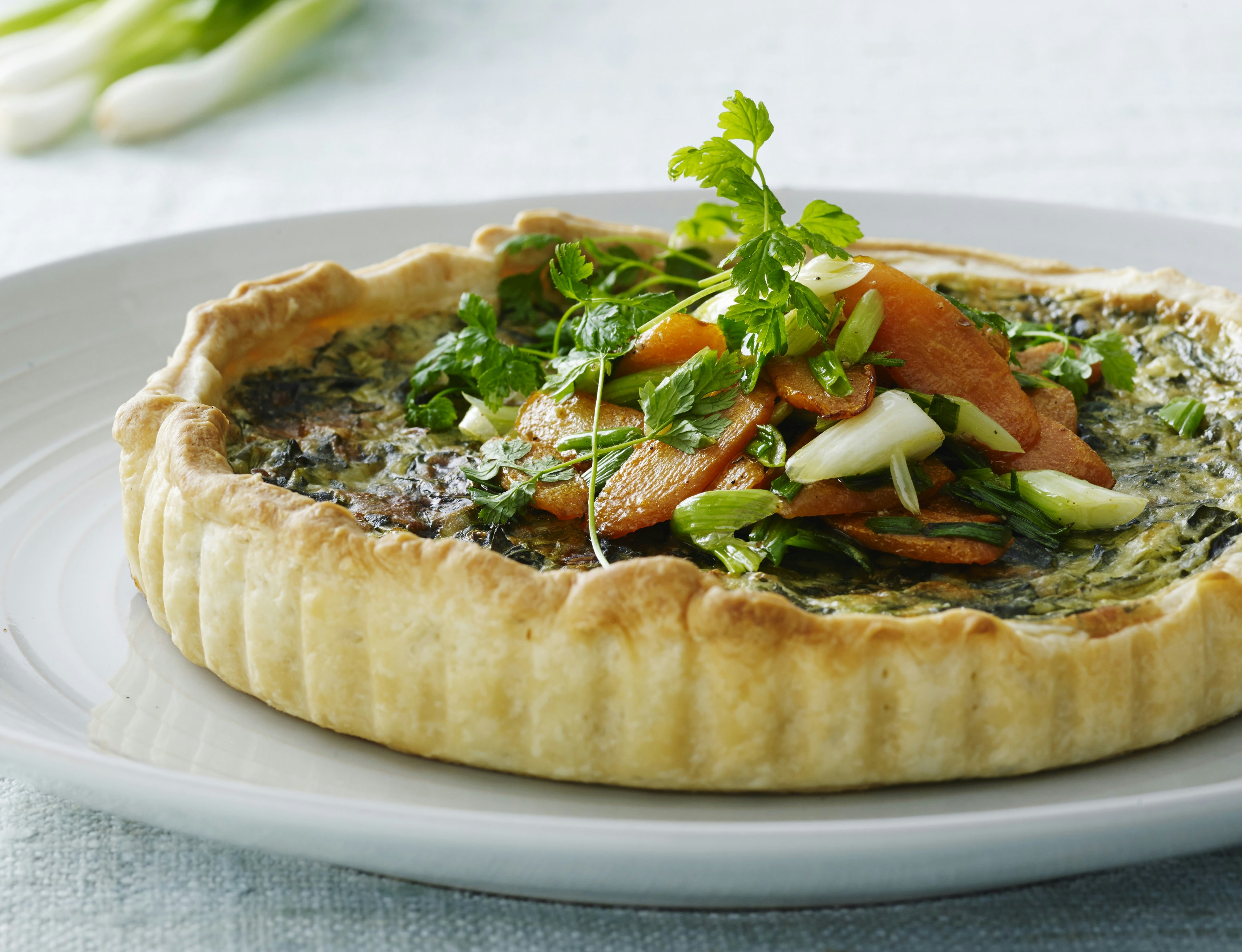 Spinattærte med grøntsager