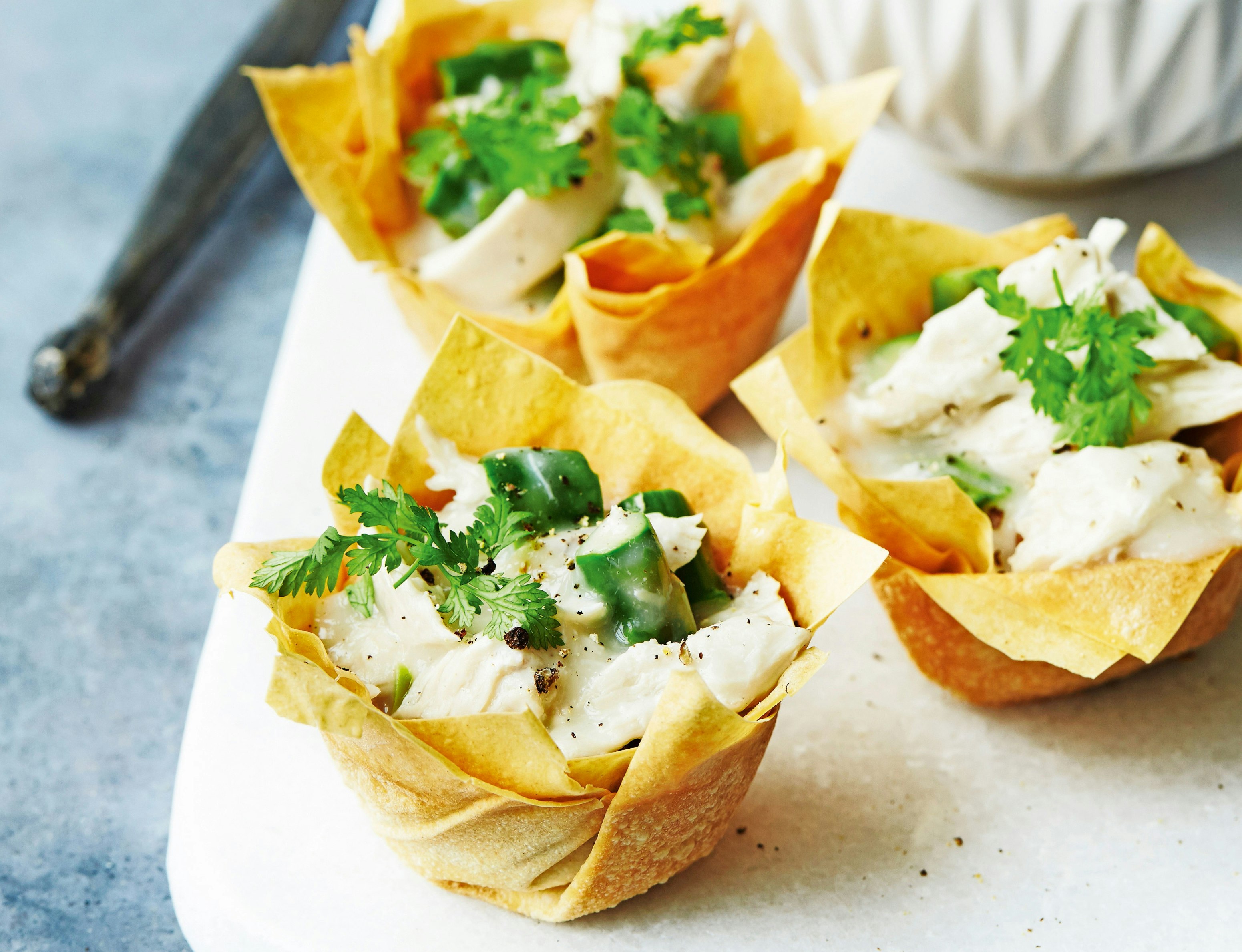 Tarteletter med kylling og grønne asparges