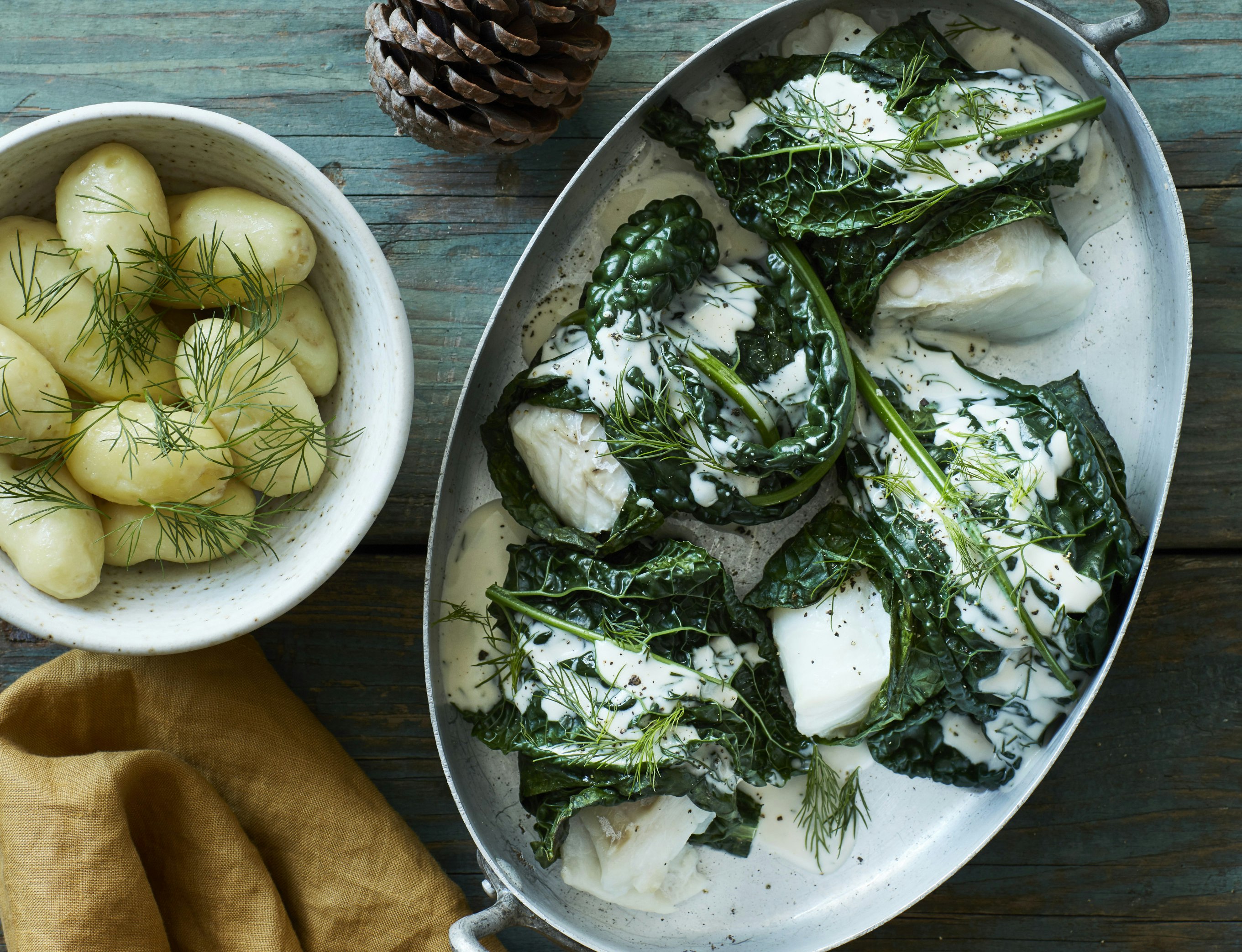 Torsk i palmekål med dildsauce