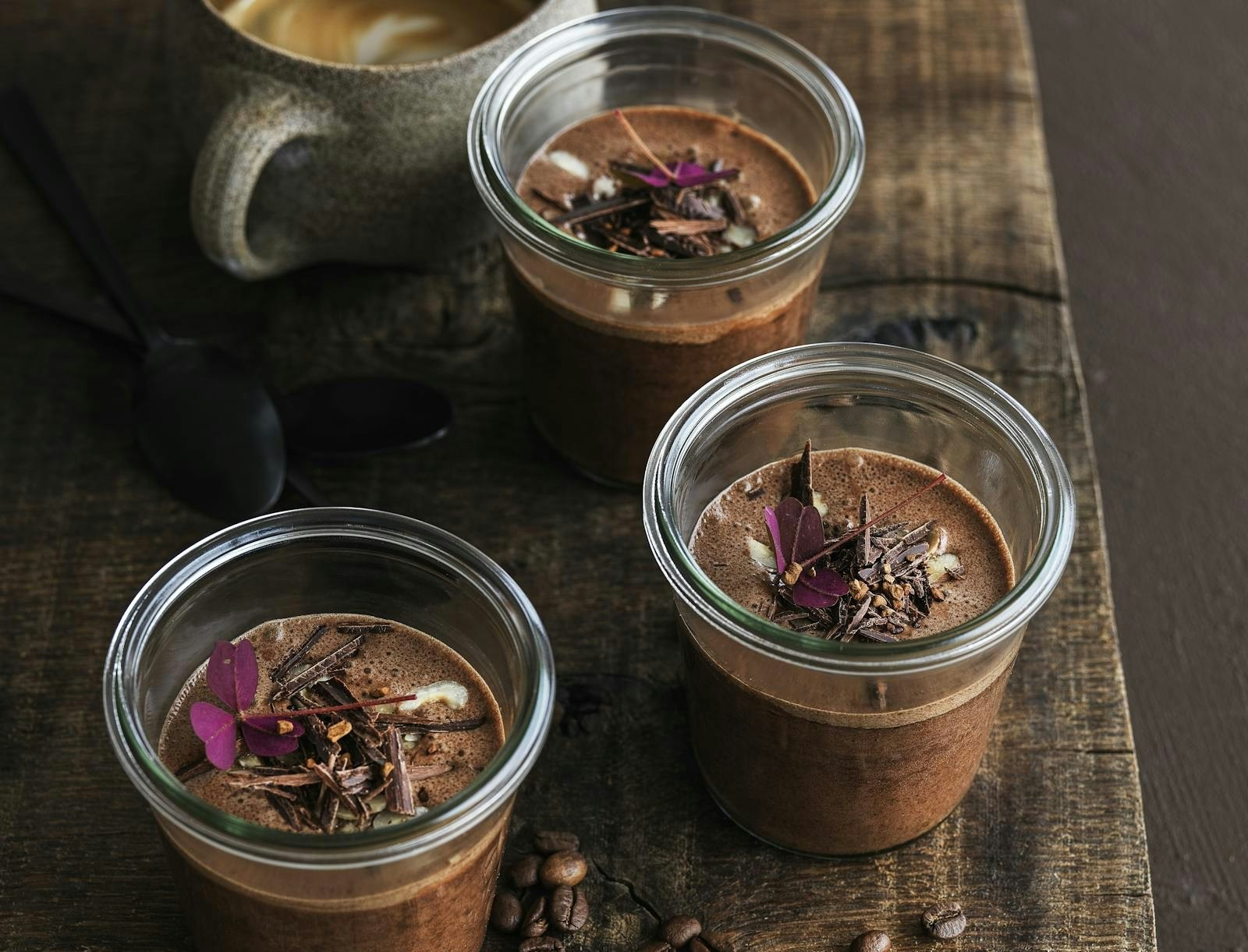 Vegansk chokolademousse med kaffe